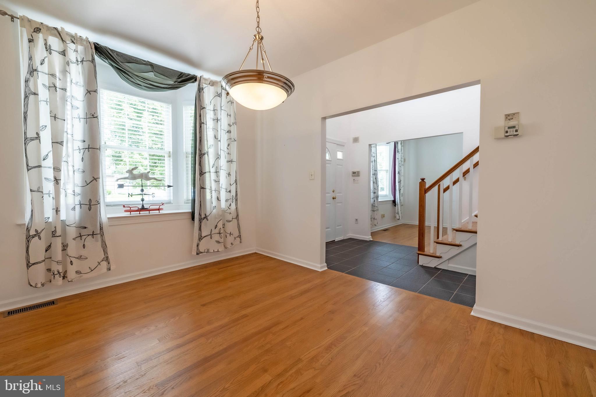 FOX CHASE - Residential