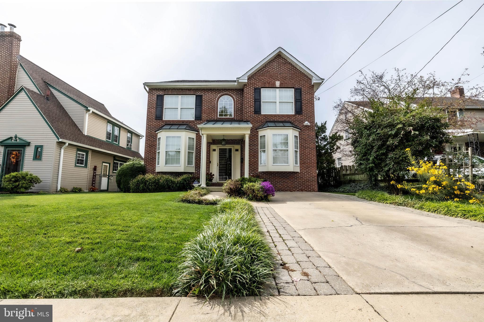 FOX CHASE - Residential