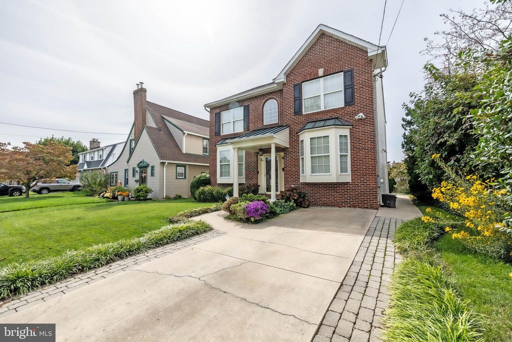 Photo of 920 Napfle Avenue, PHILADELPHIA, PA 19111 (MLS # PAPH2534056)