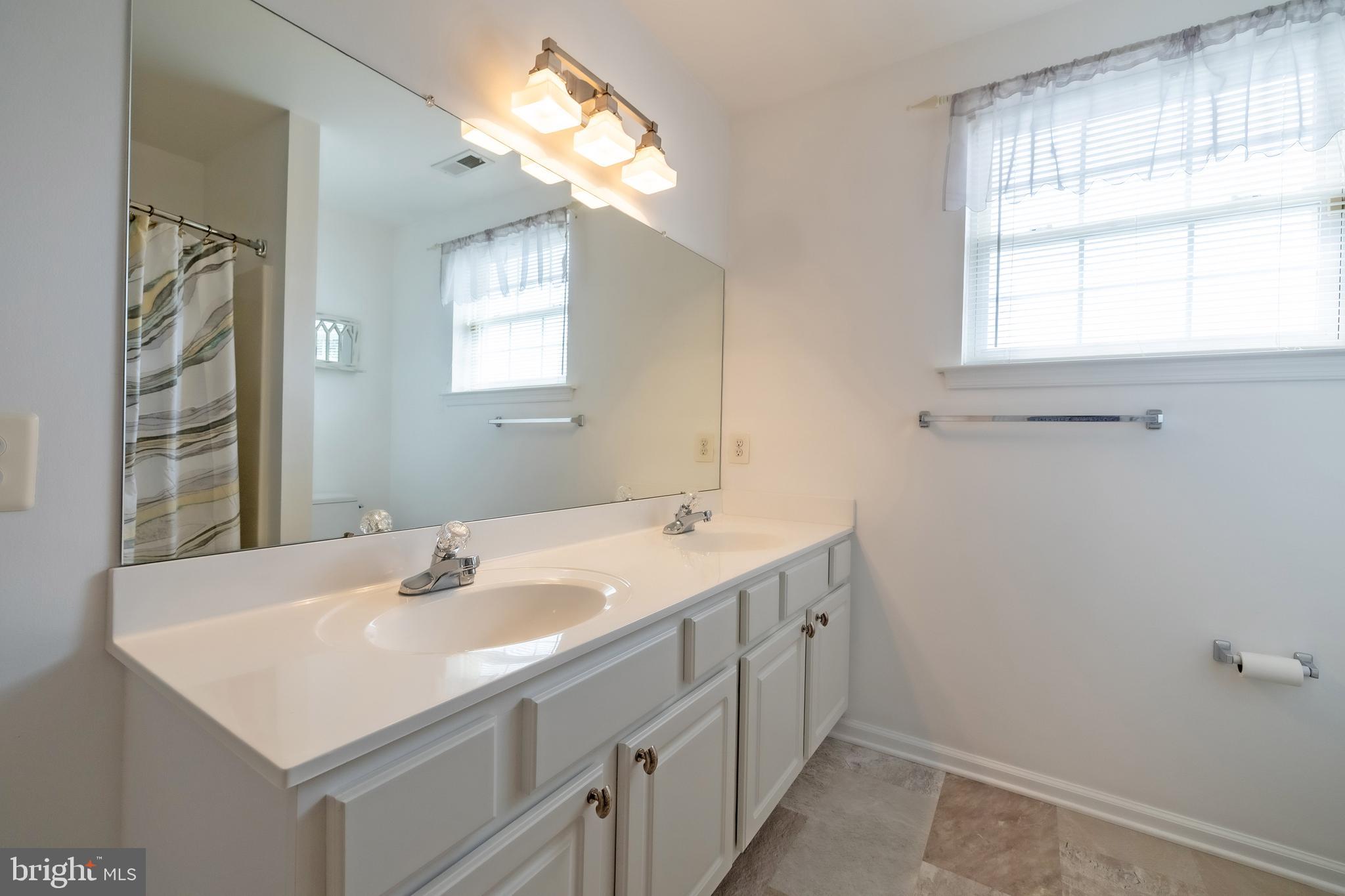 FOX CHASE - Residential