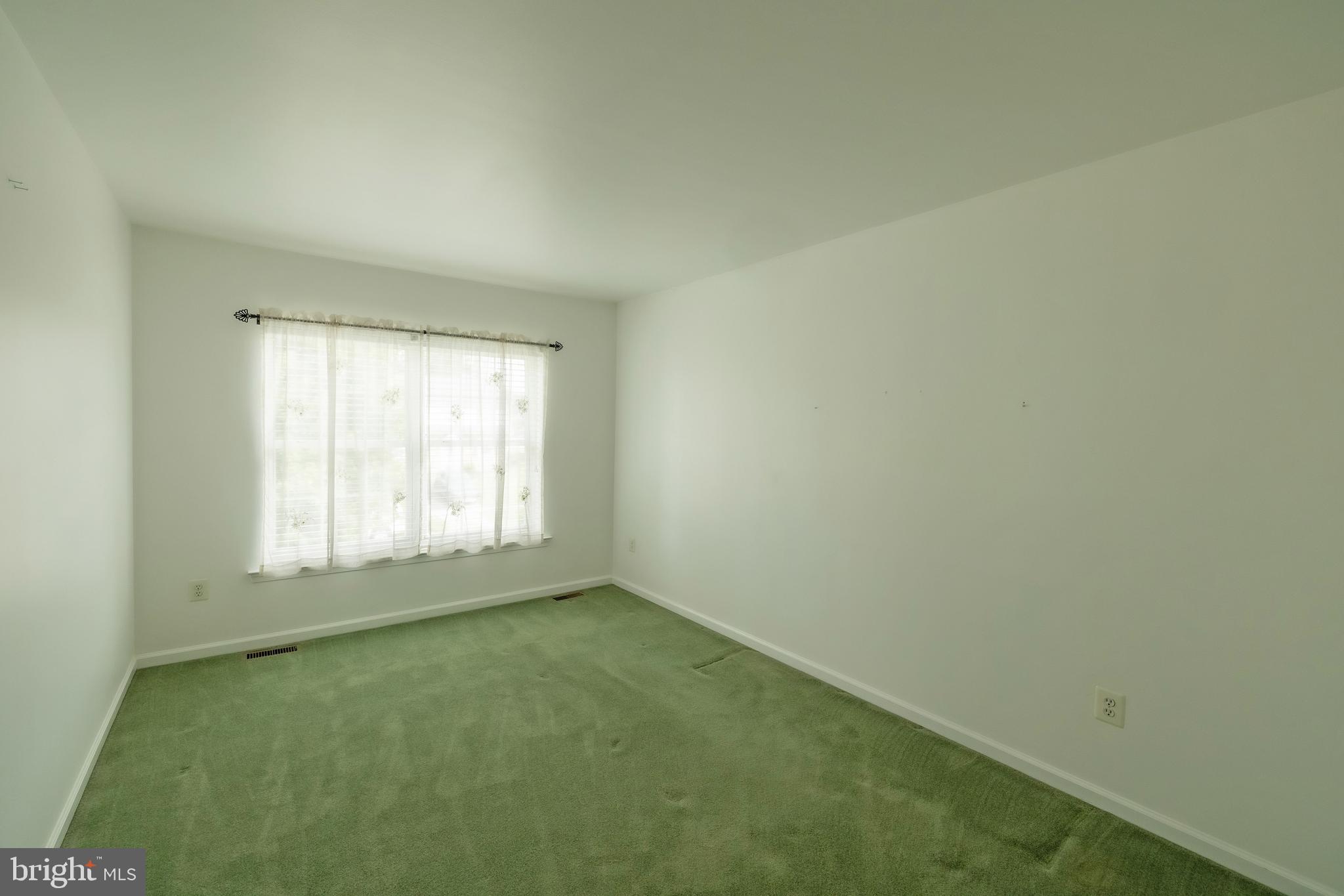 FOX CHASE - Residential