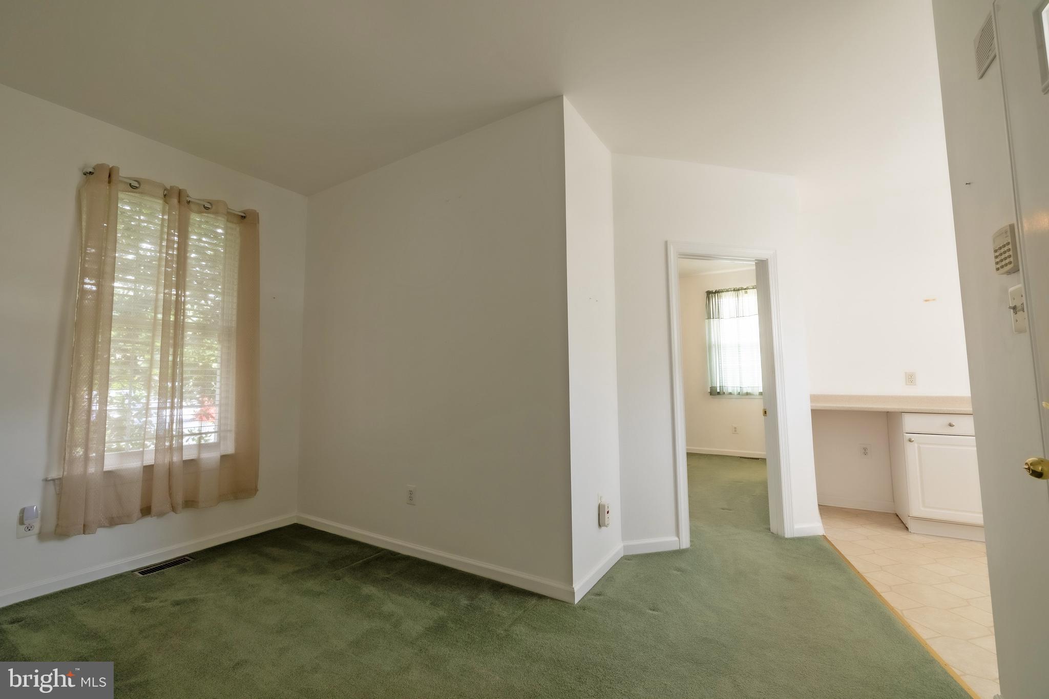 FOX CHASE - Residential