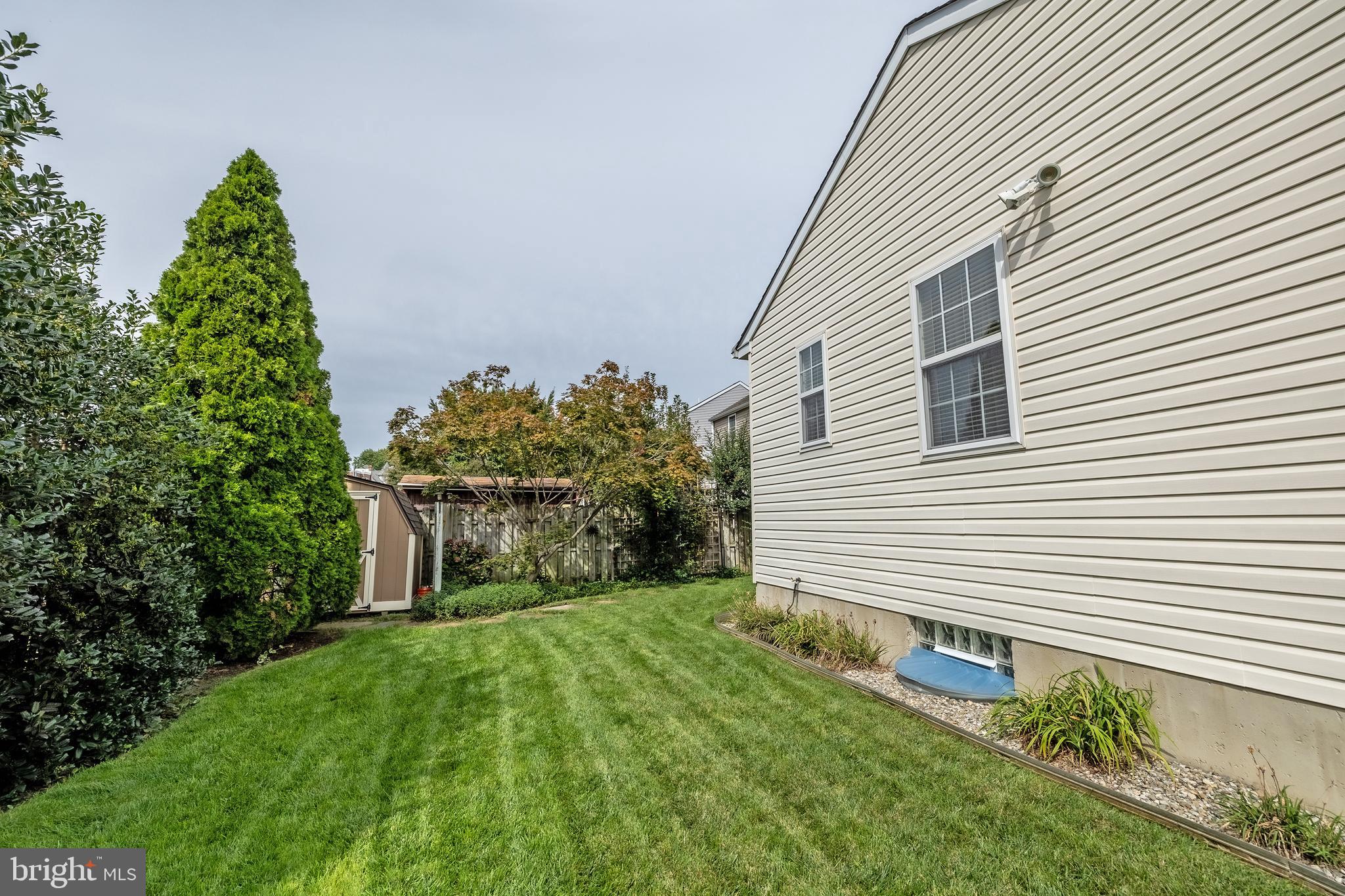 FOX CHASE - Residential