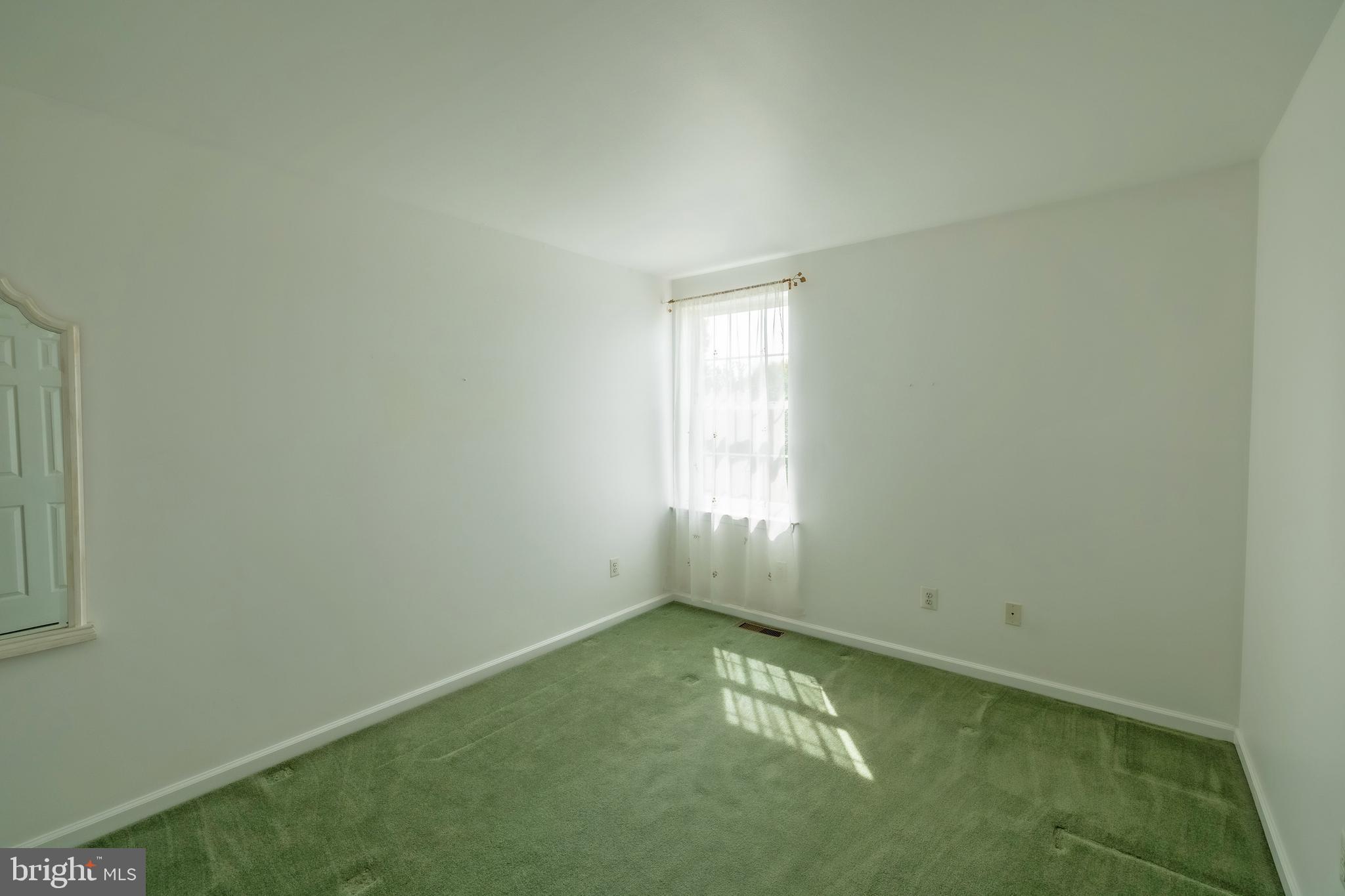 FOX CHASE - Residential