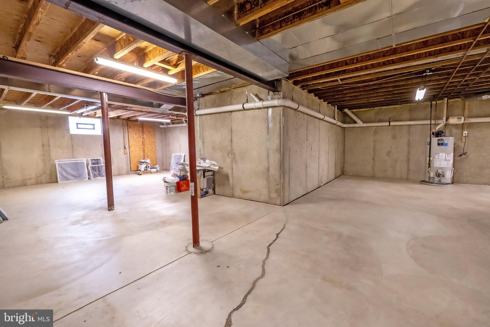 FOX CHASE - Residential