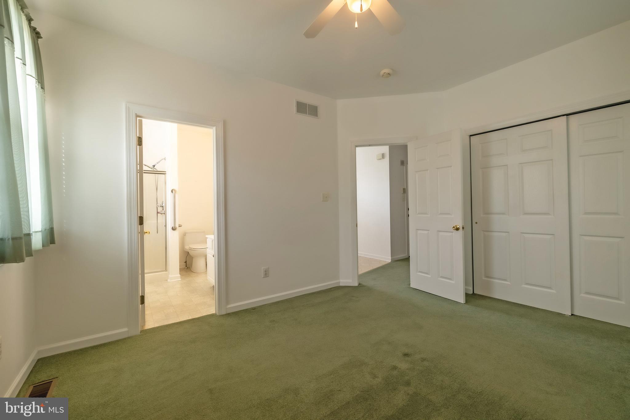 FOX CHASE - Residential