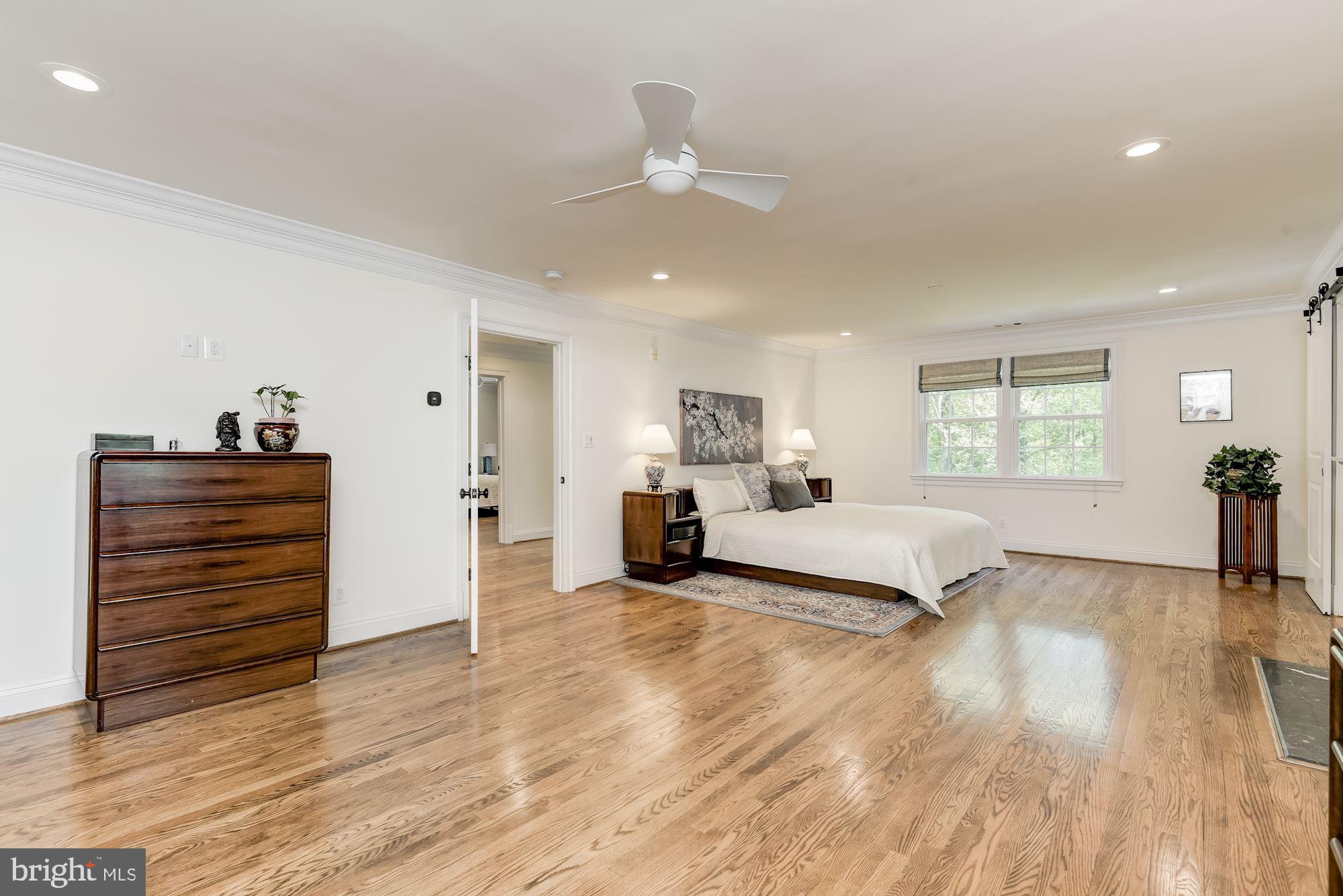 POTOMAC FALLS - Residential