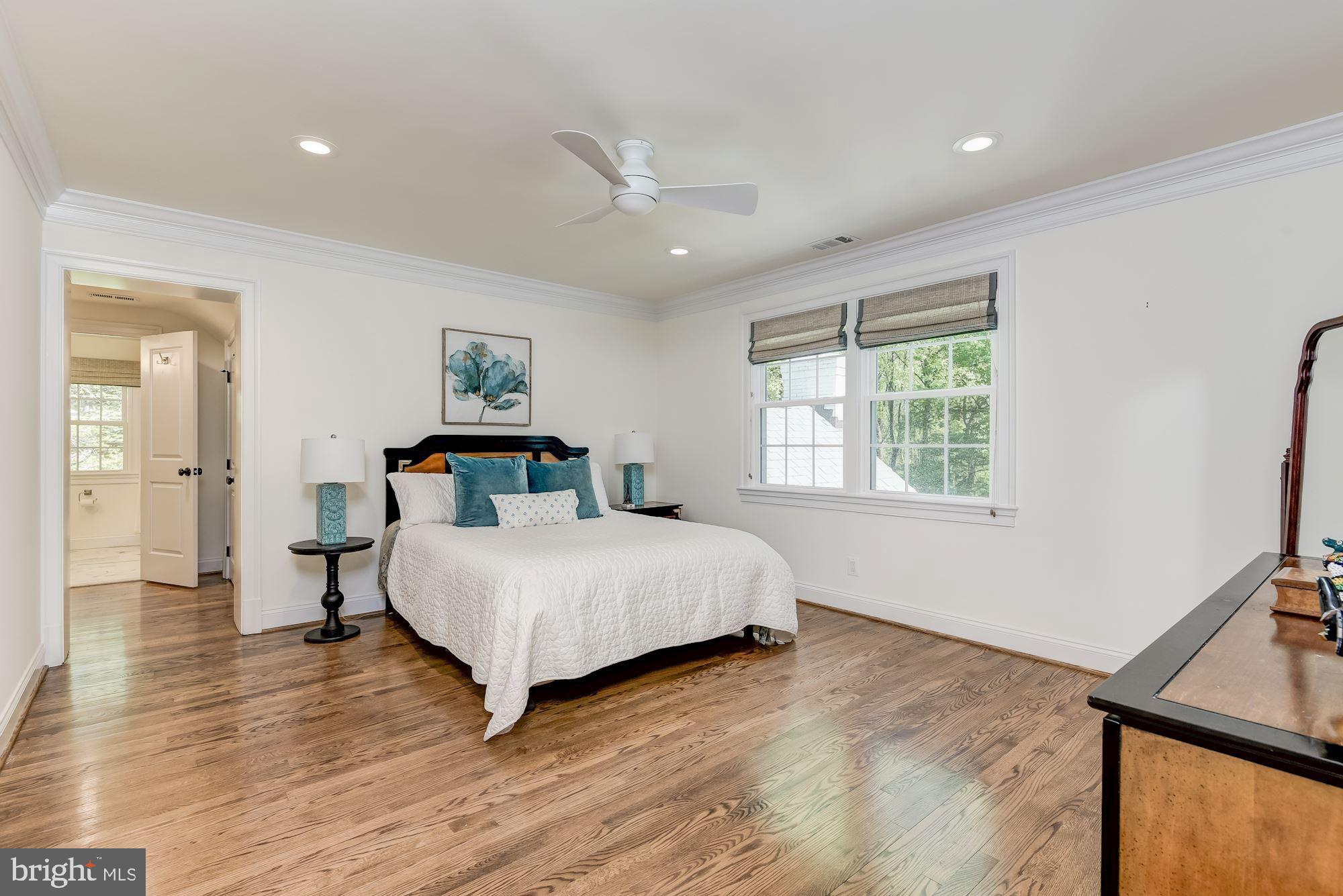 POTOMAC FALLS - Residential