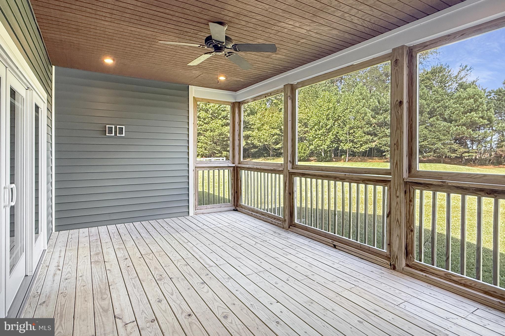 PEMBERTON - Residential