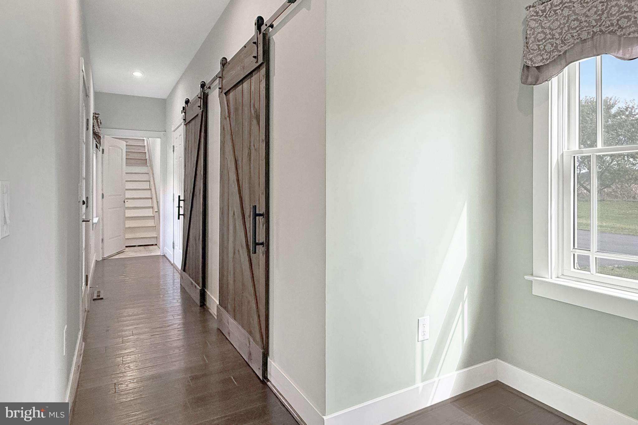 PEMBERTON - Residential