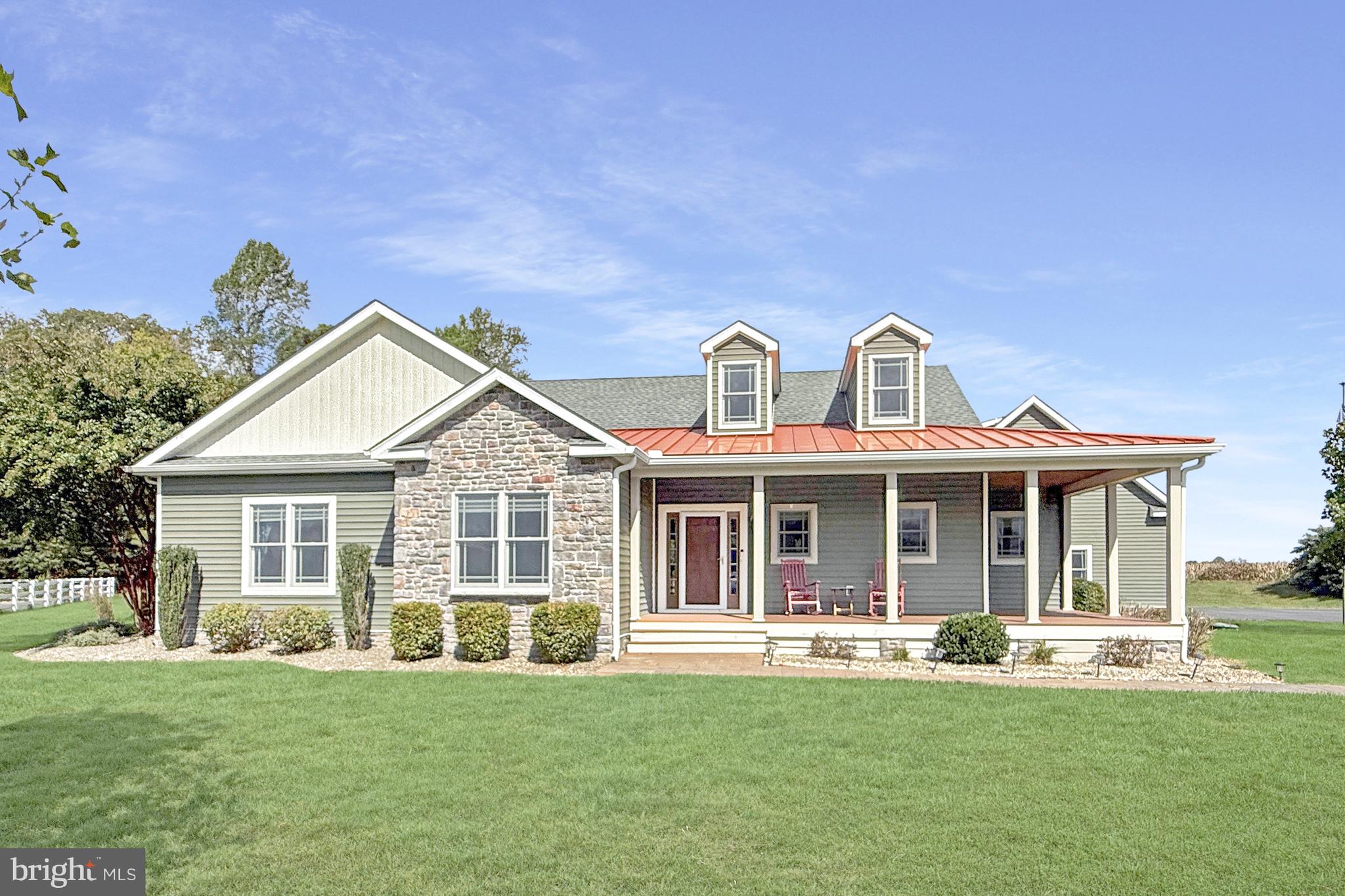 PEMBERTON - Residential