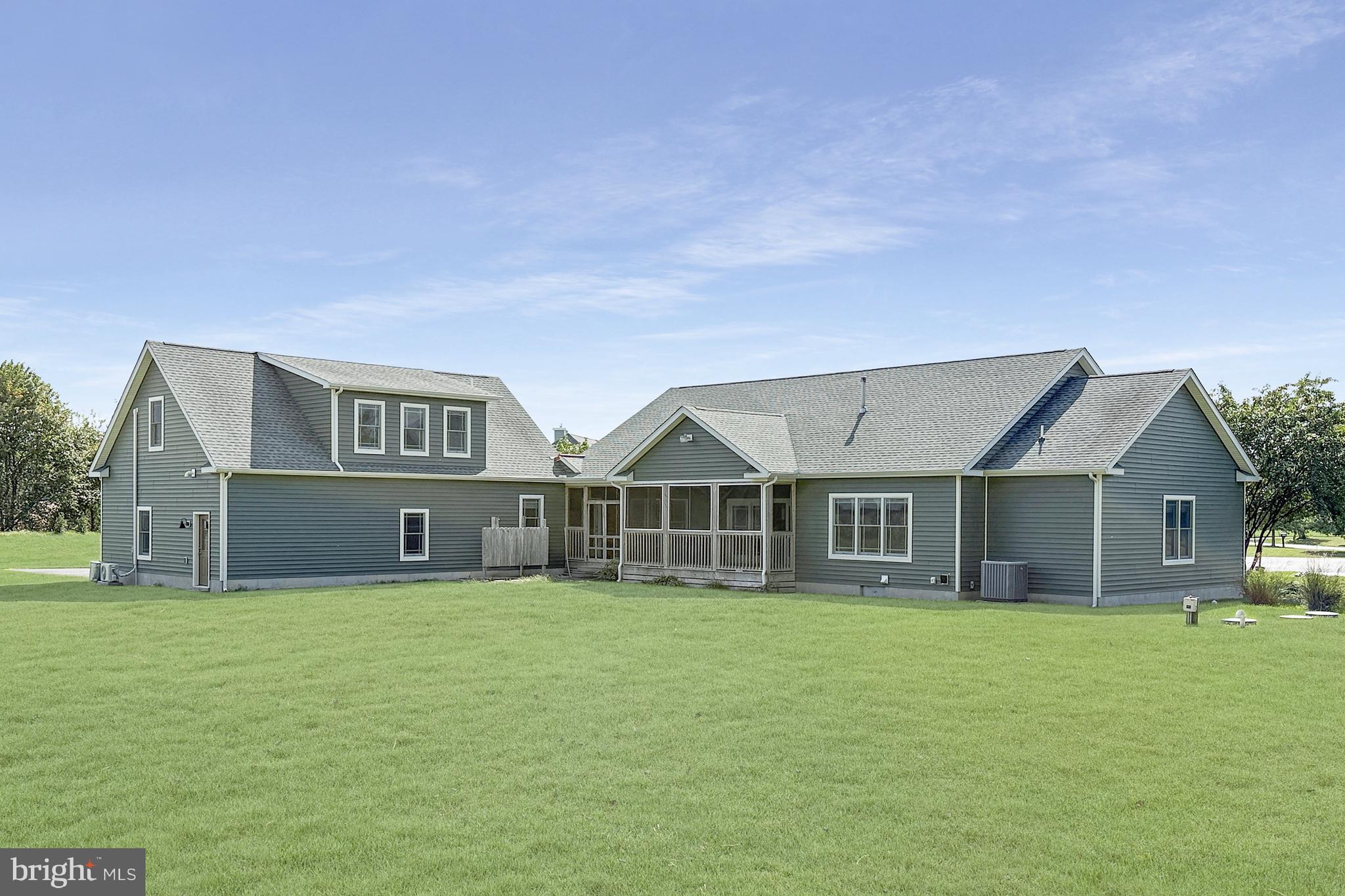 PEMBERTON - Residential