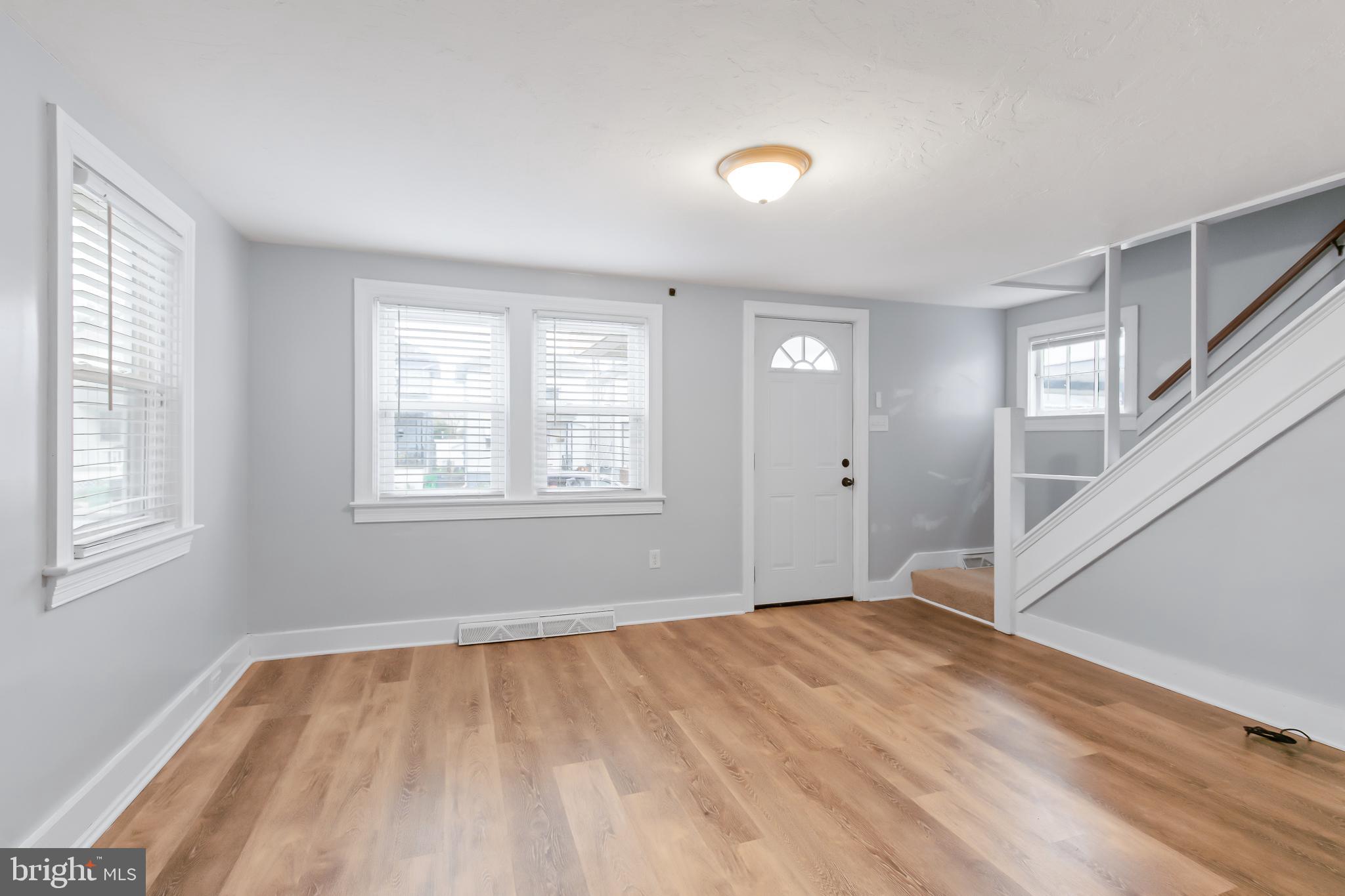 VETERANS MEMORIAL PARK - Residential