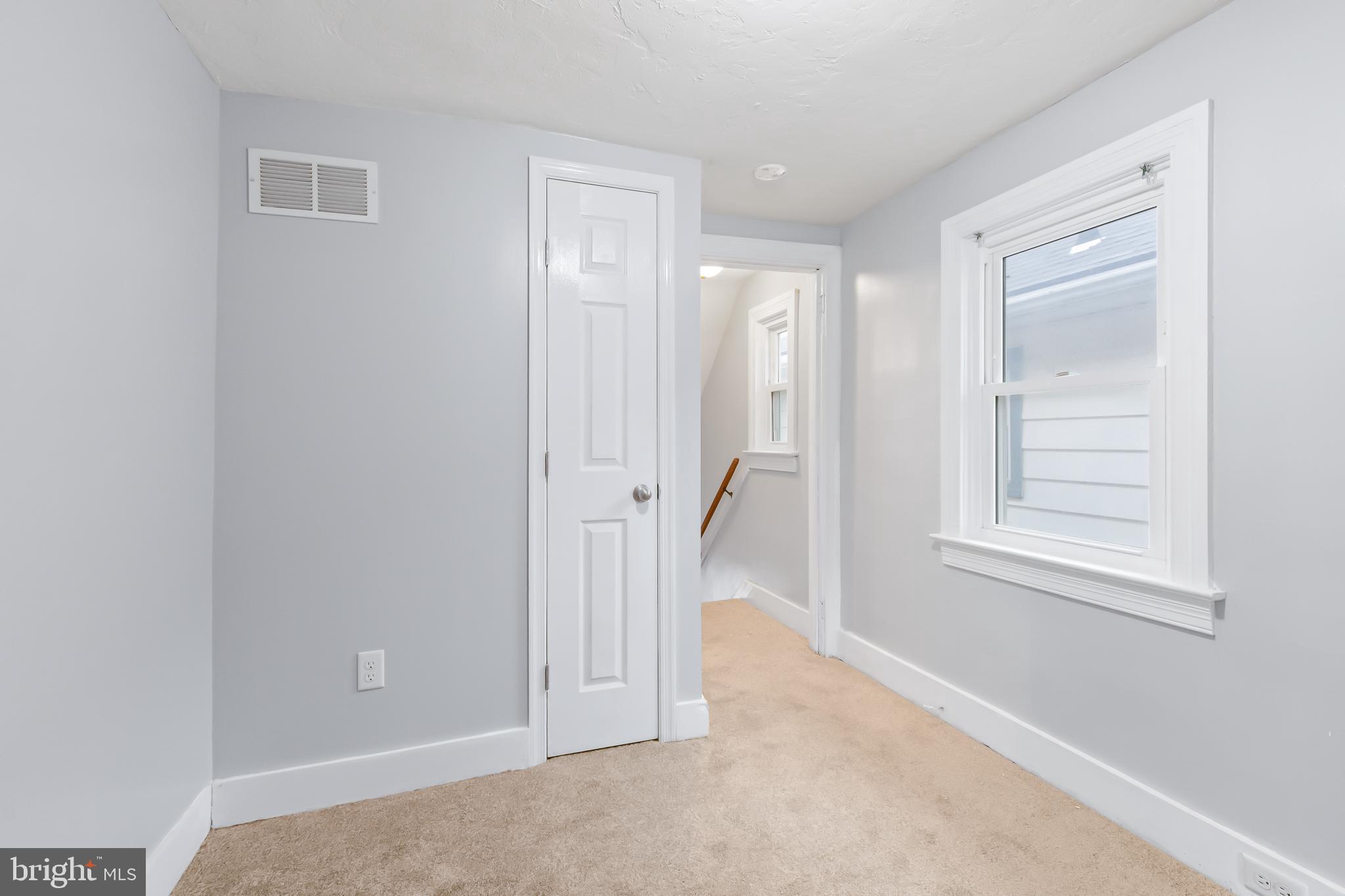 VETERANS MEMORIAL PARK - Residential