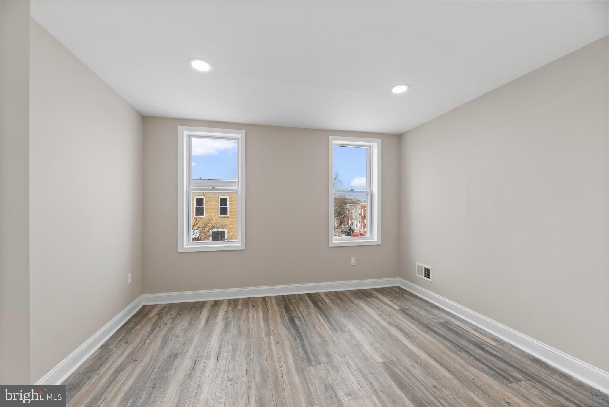 PATTERSON PARK - Residential