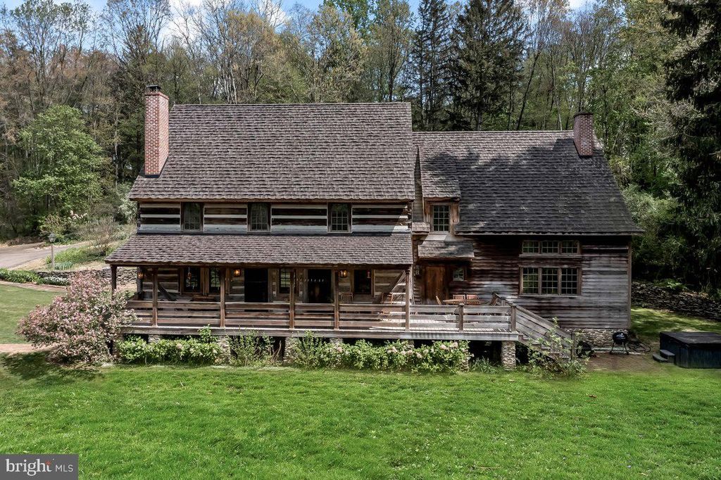 Photo of 117/ 119 CANTERBURY CT, NOTTINGHAM, PA 19362 (MLS # PALA2034080)