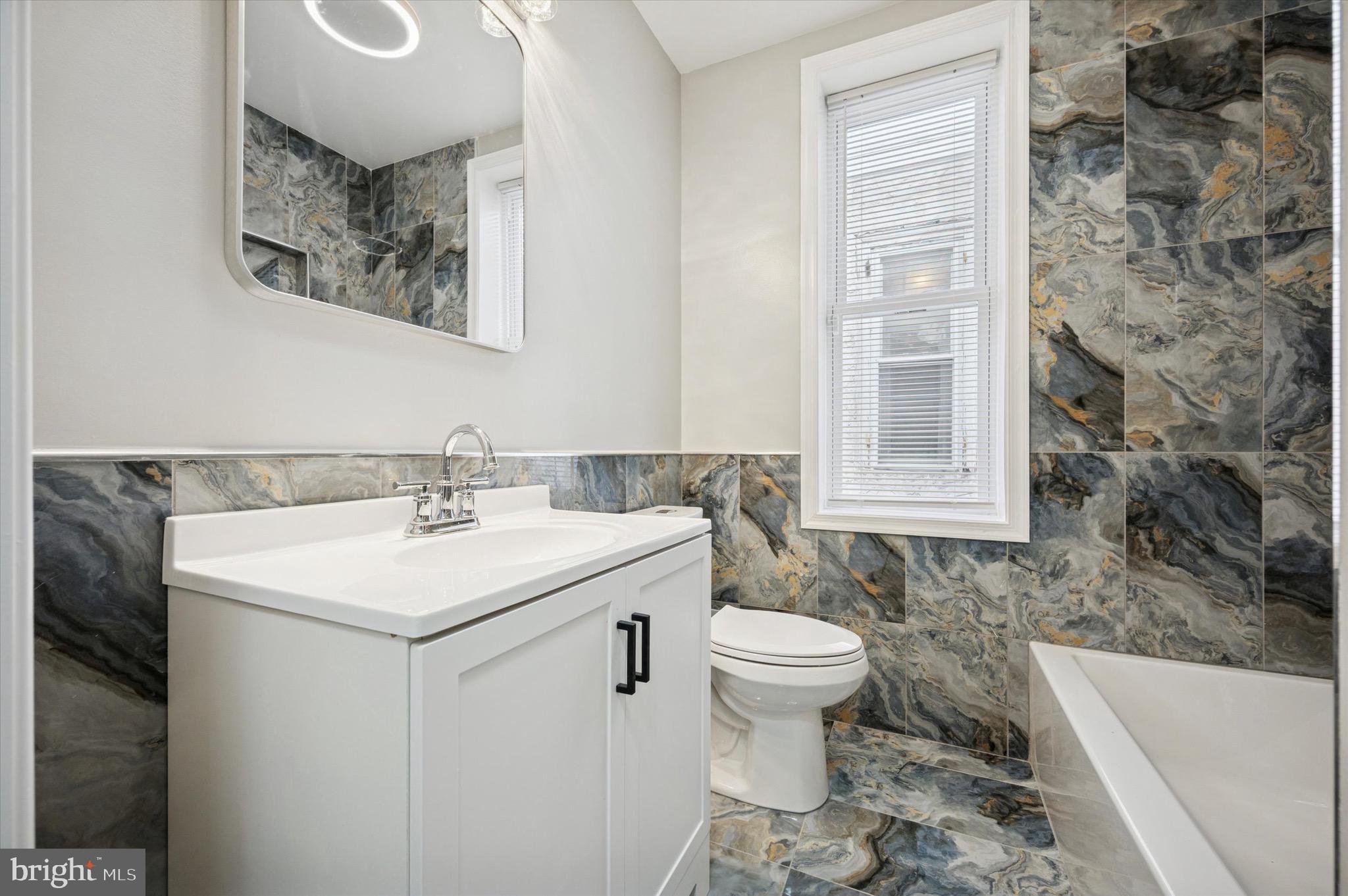 STRAWBERRY MANSION - Residential