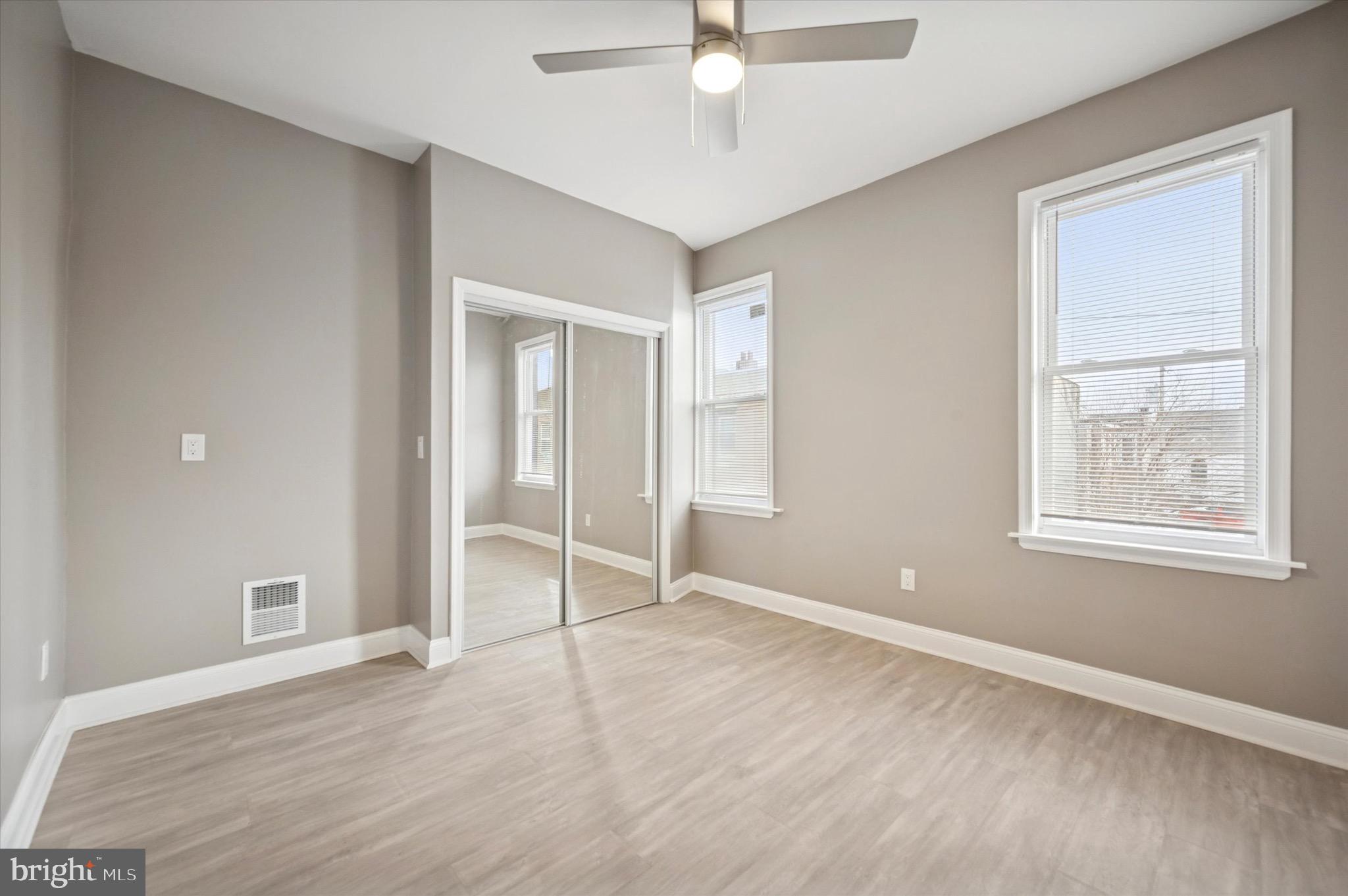 STRAWBERRY MANSION - Residential