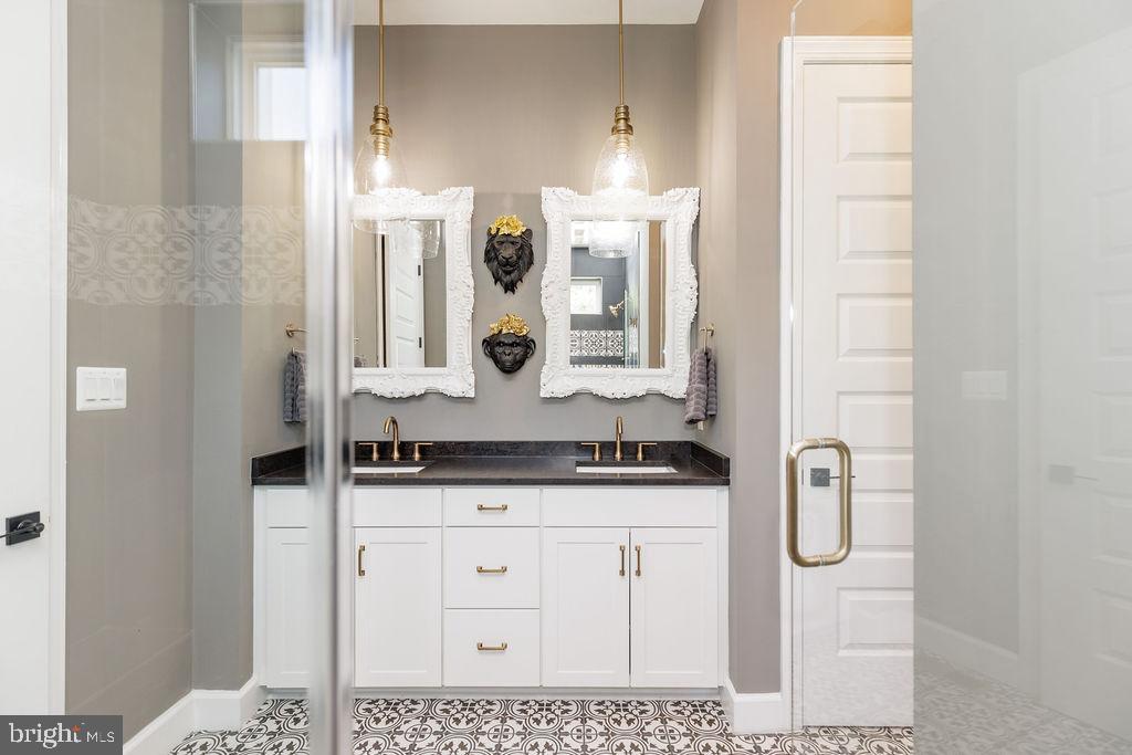 BULLE ROCK - Residential