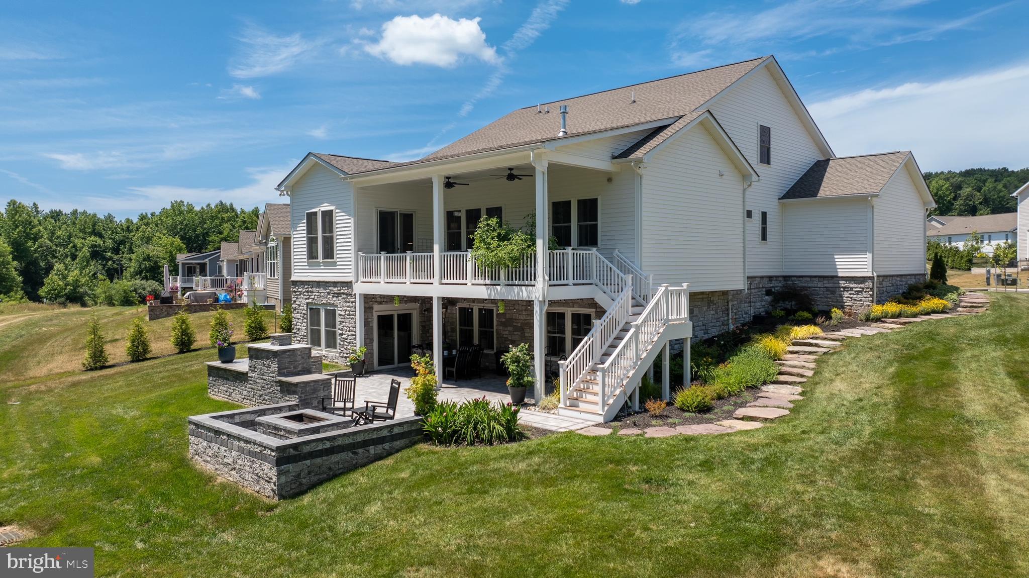 BULLE ROCK - Residential