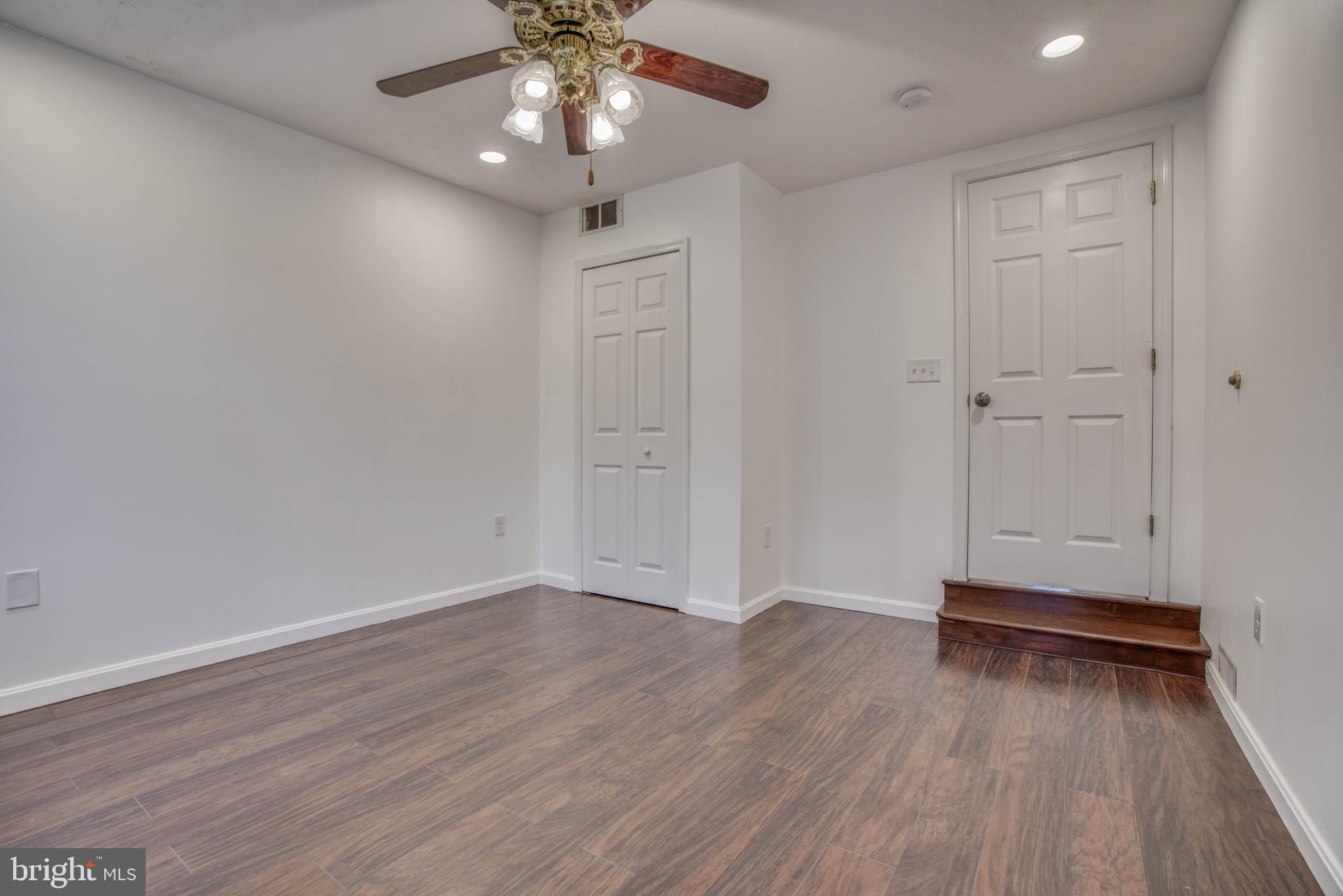 FEDERAL HILL HISTORIC DISTRICT - Residential Lease