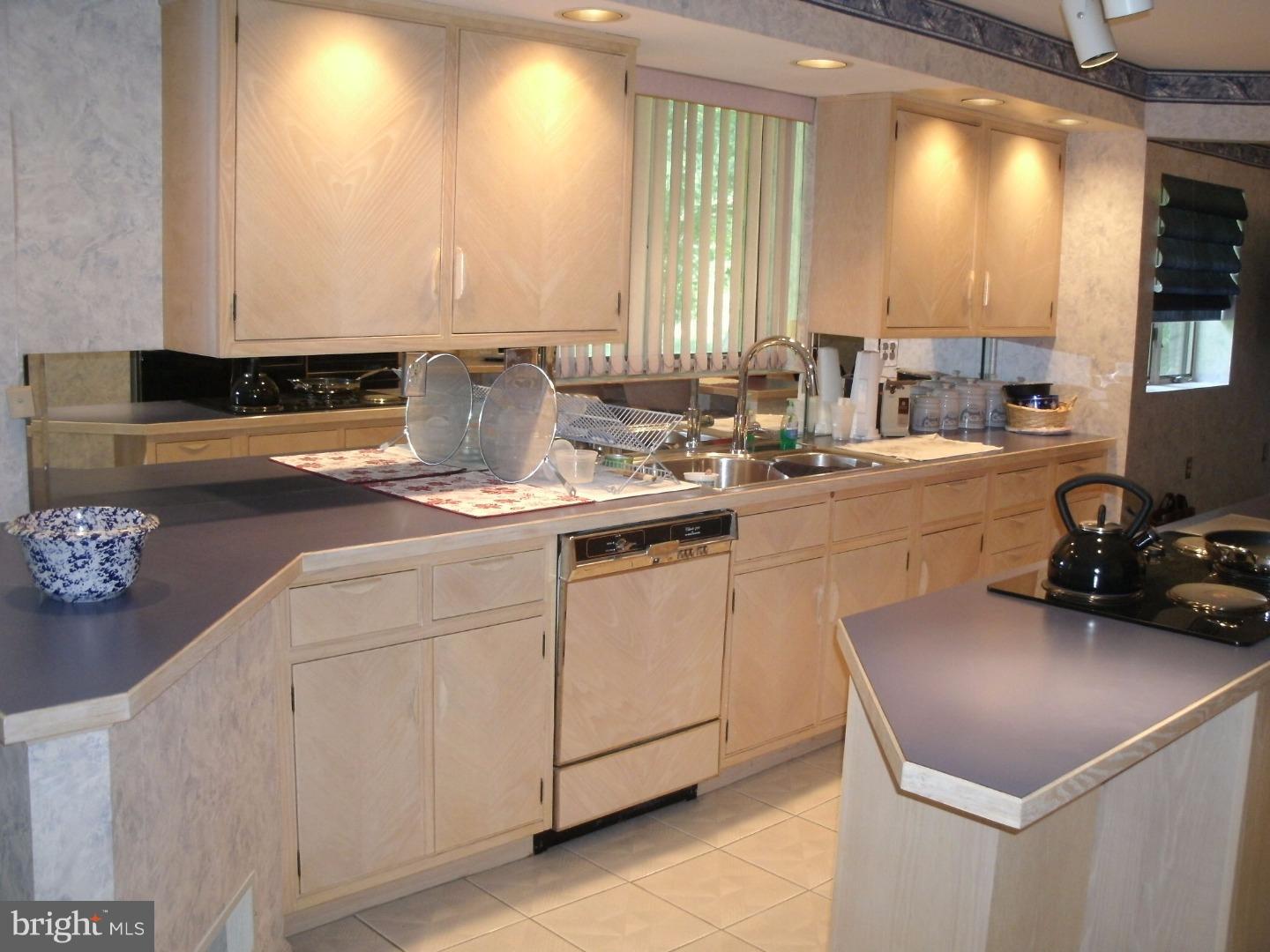 SALEM POINT - Residential