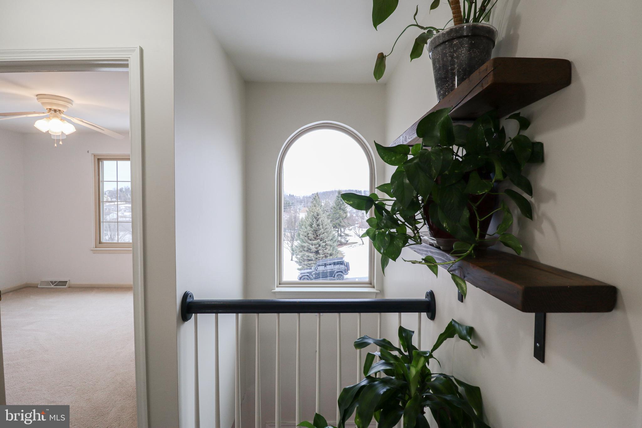 KENDALE HEIGHTS - Residential