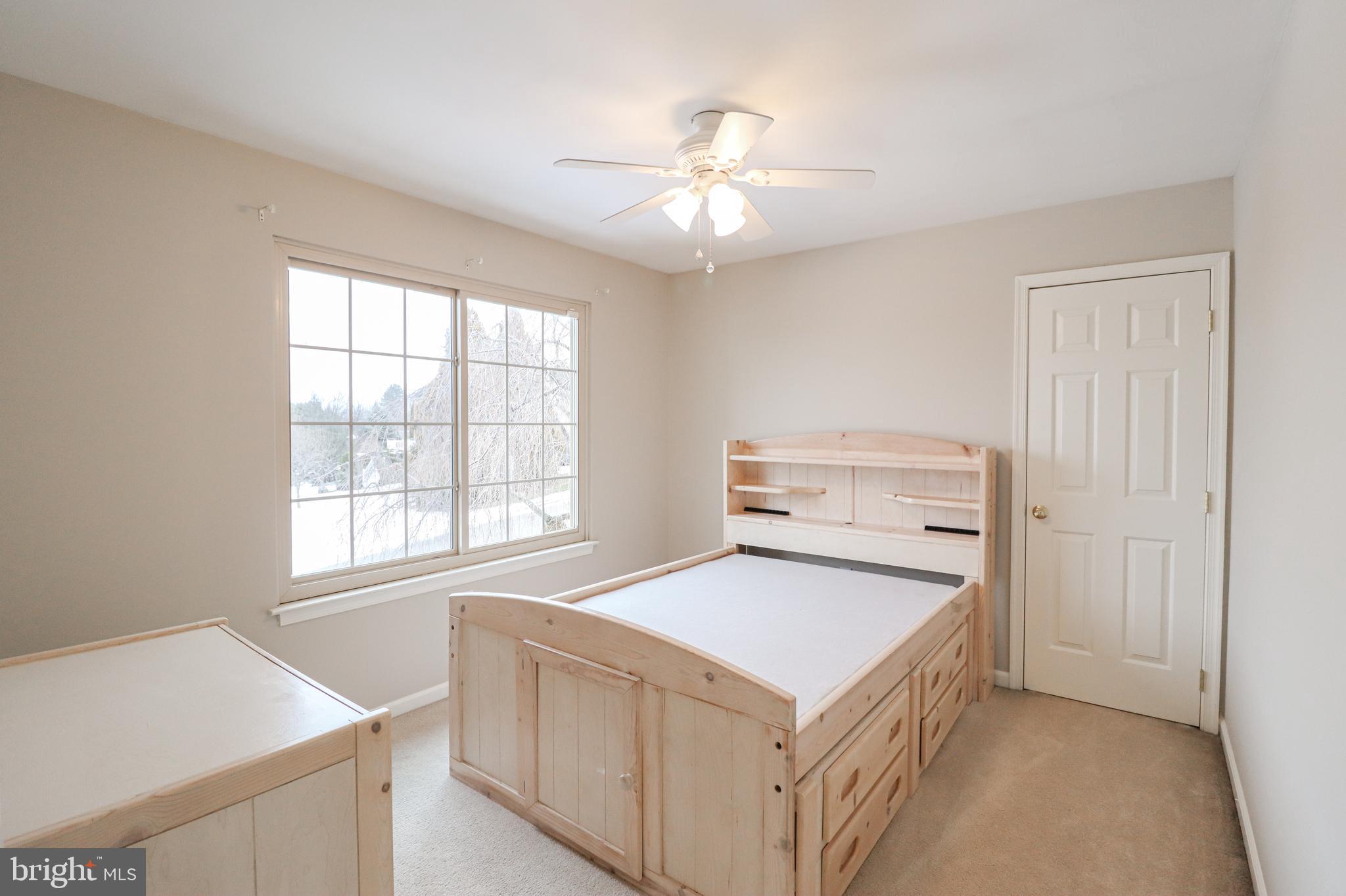 KENDALE HEIGHTS - Residential