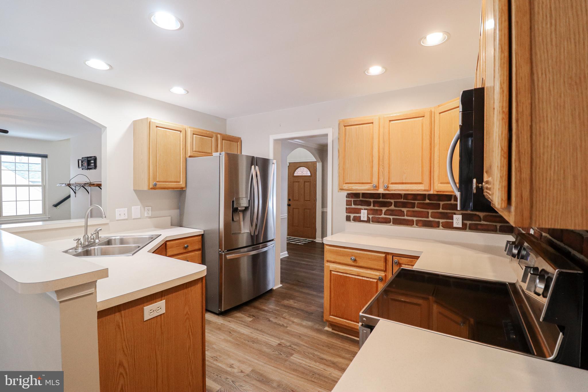 KENDALE HEIGHTS - Residential