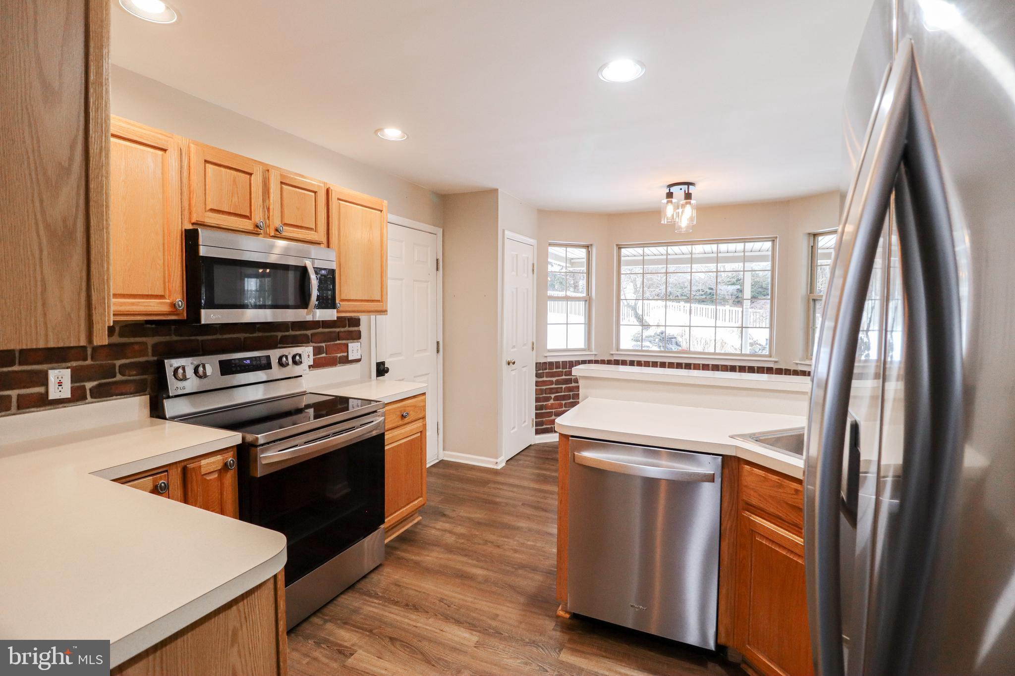 KENDALE HEIGHTS - Residential