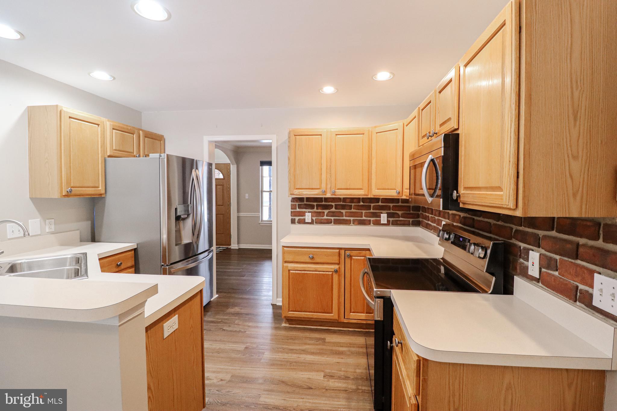 KENDALE HEIGHTS - Residential