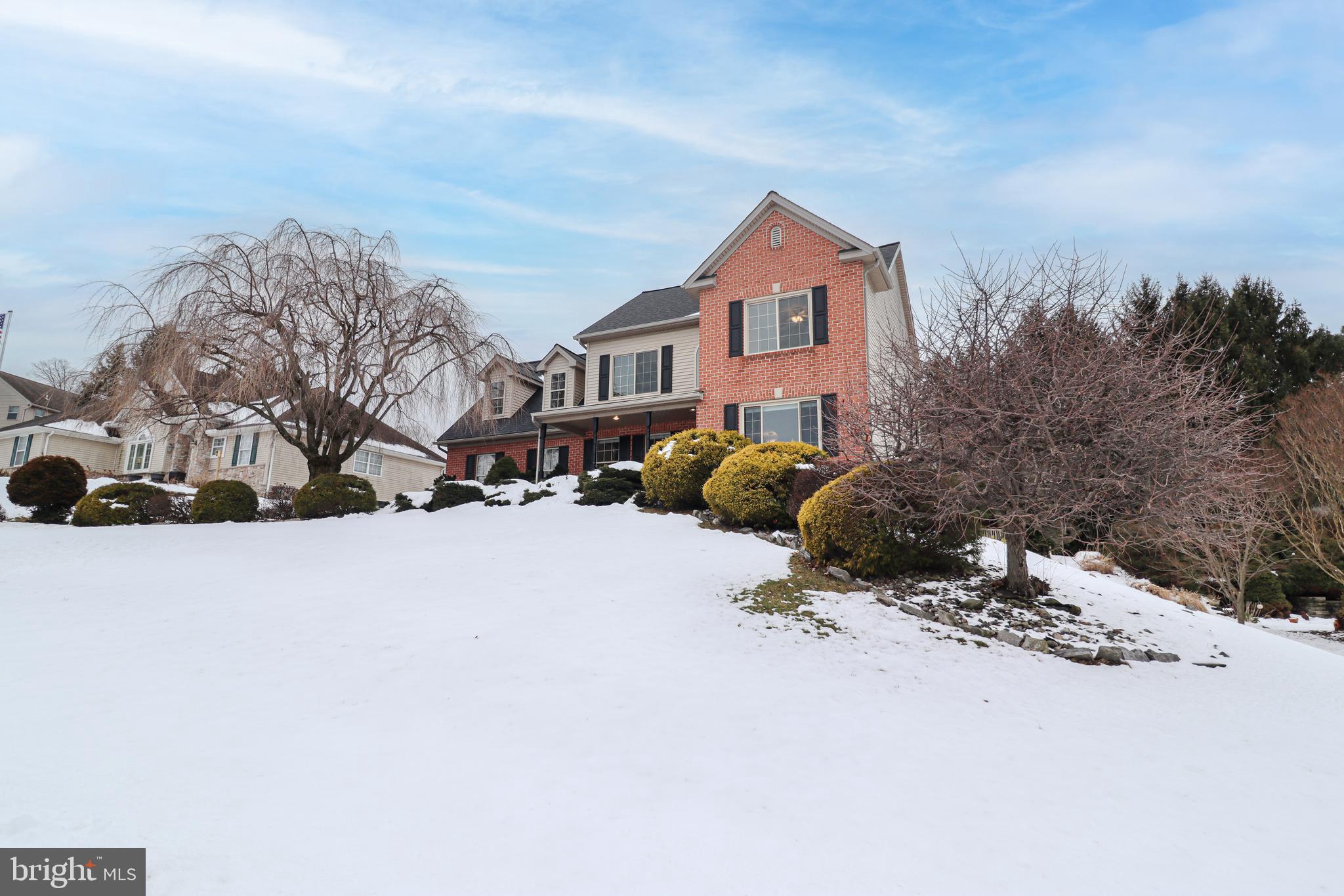 KENDALE HEIGHTS - Residential