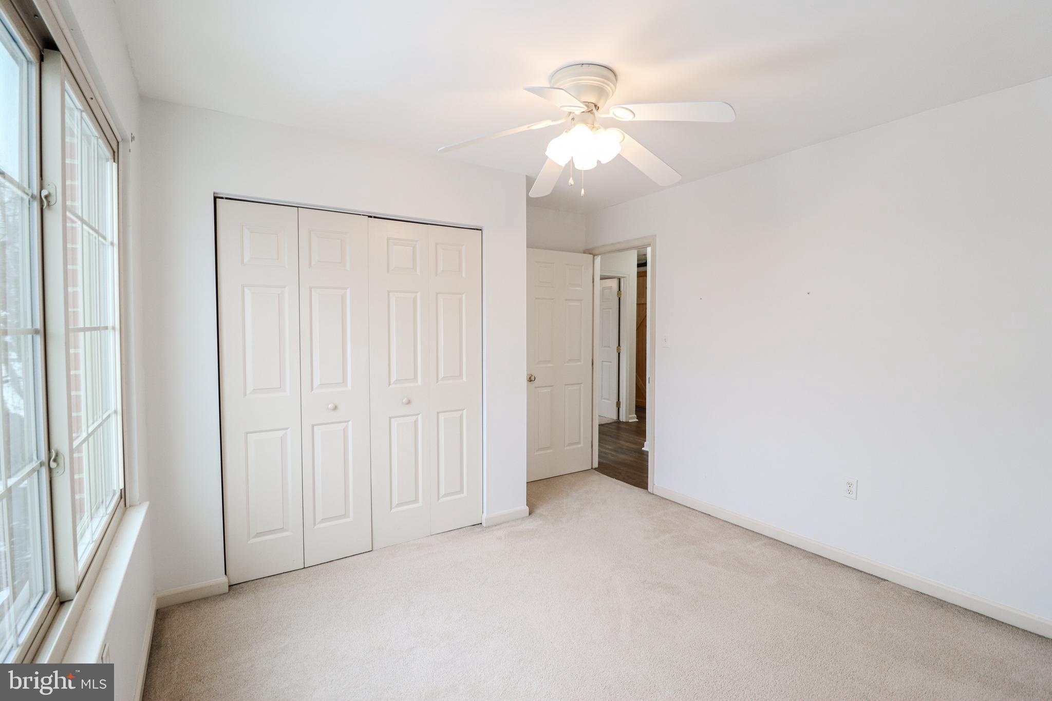 KENDALE HEIGHTS - Residential