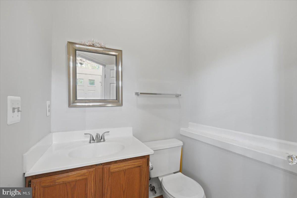 5718 CROATAN COURT