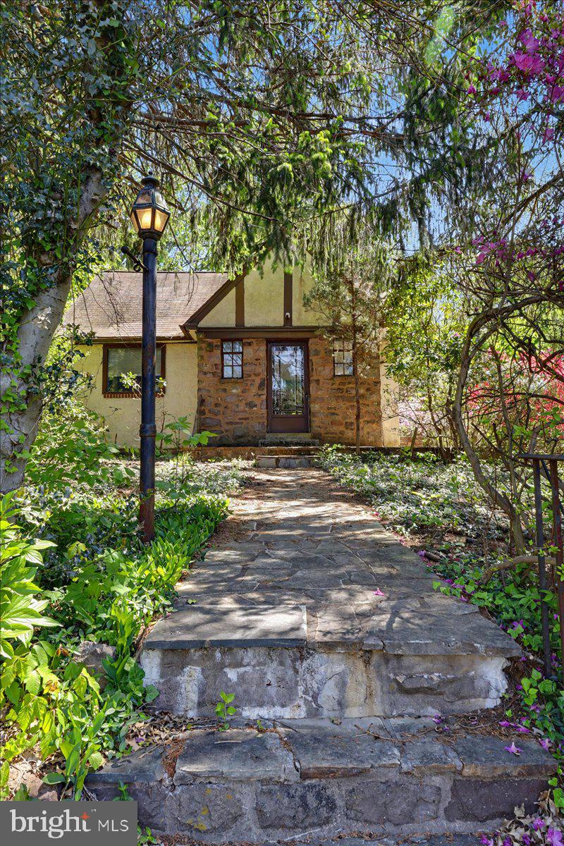 463 5TH STREET