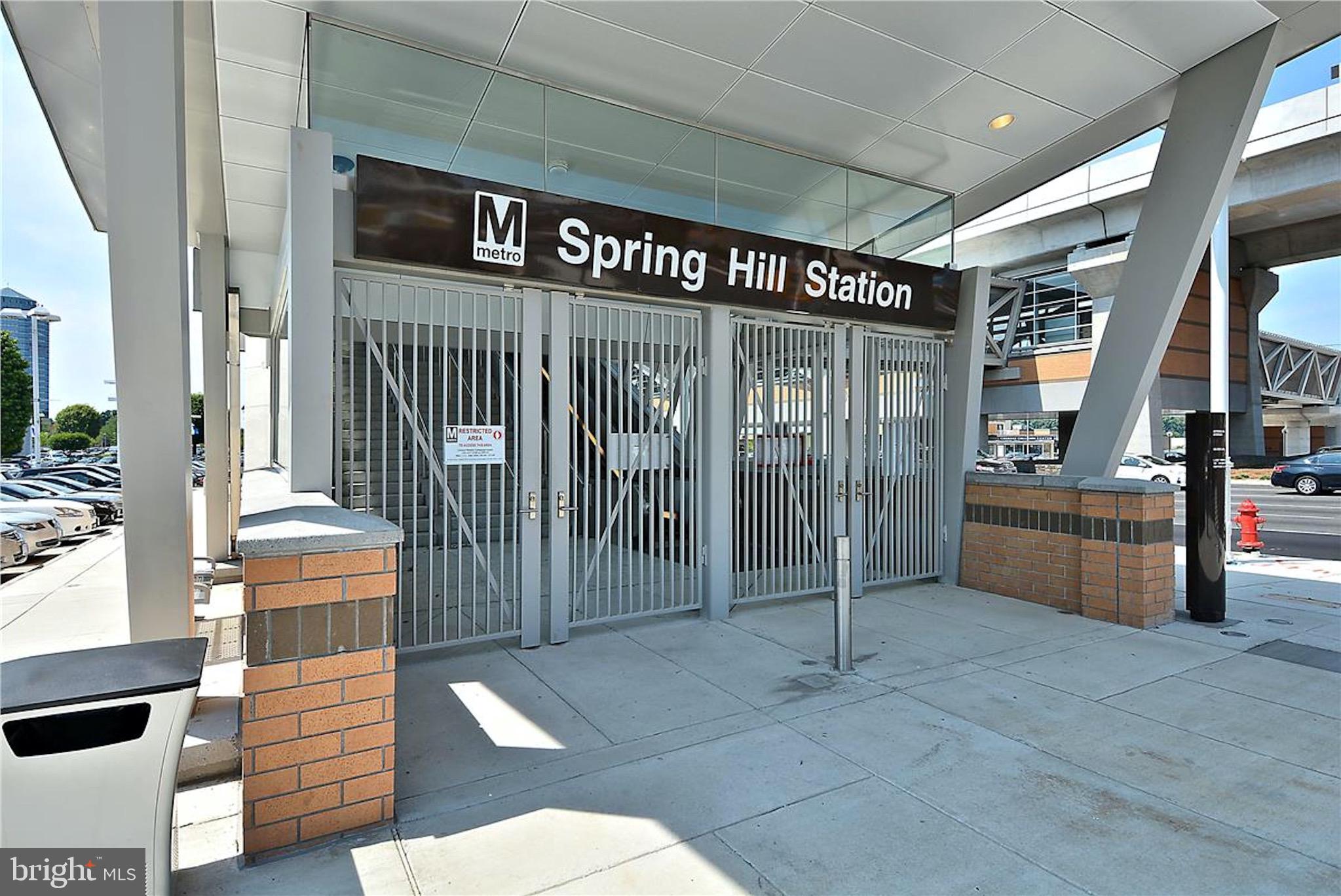 SALONA VILLAGE - Residential