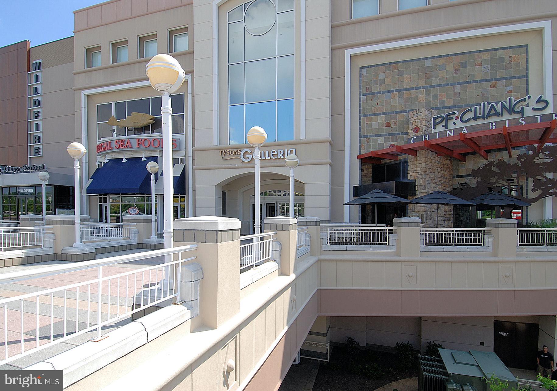 SALONA VILLAGE - Residential