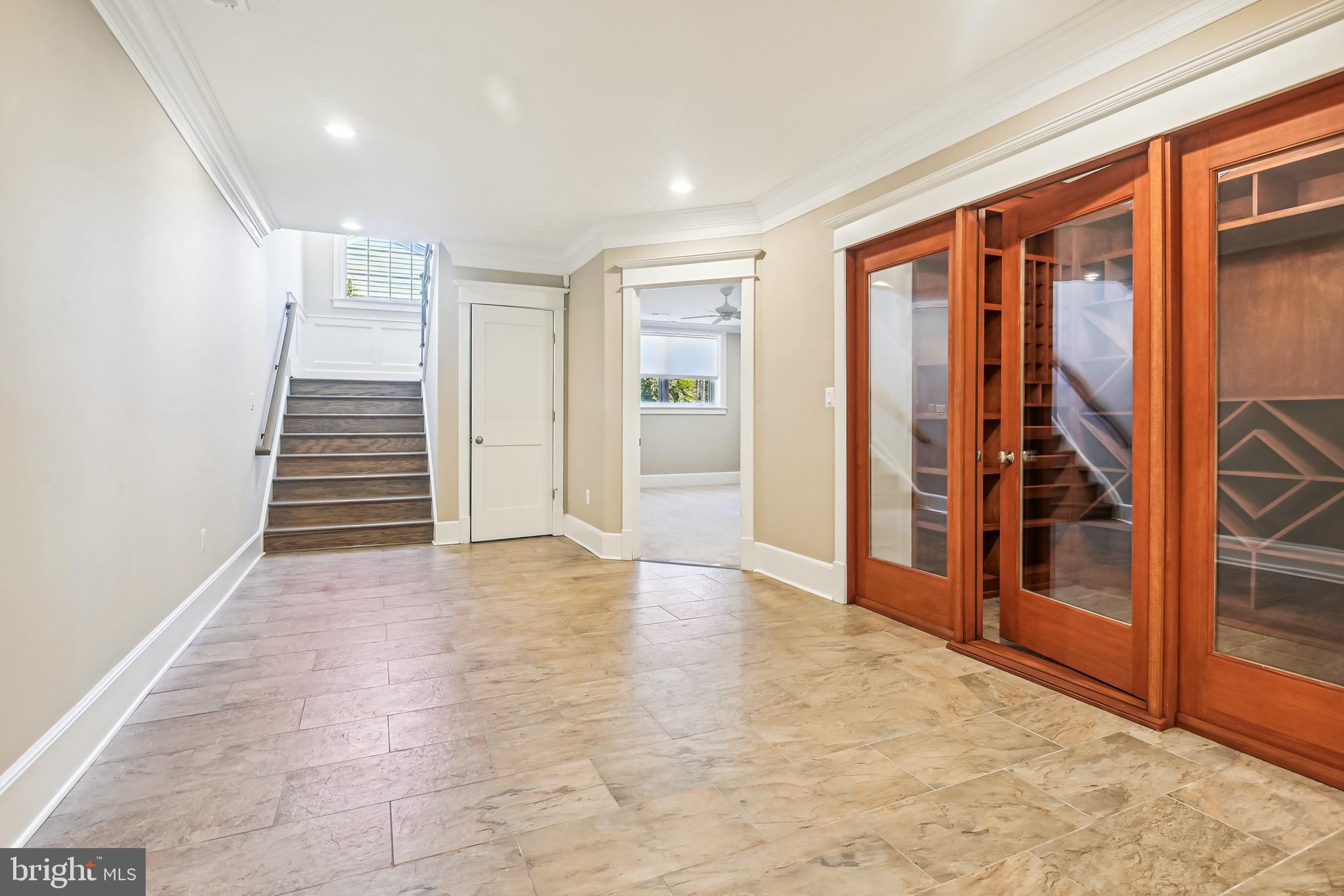 SALONA VILLAGE - Residential