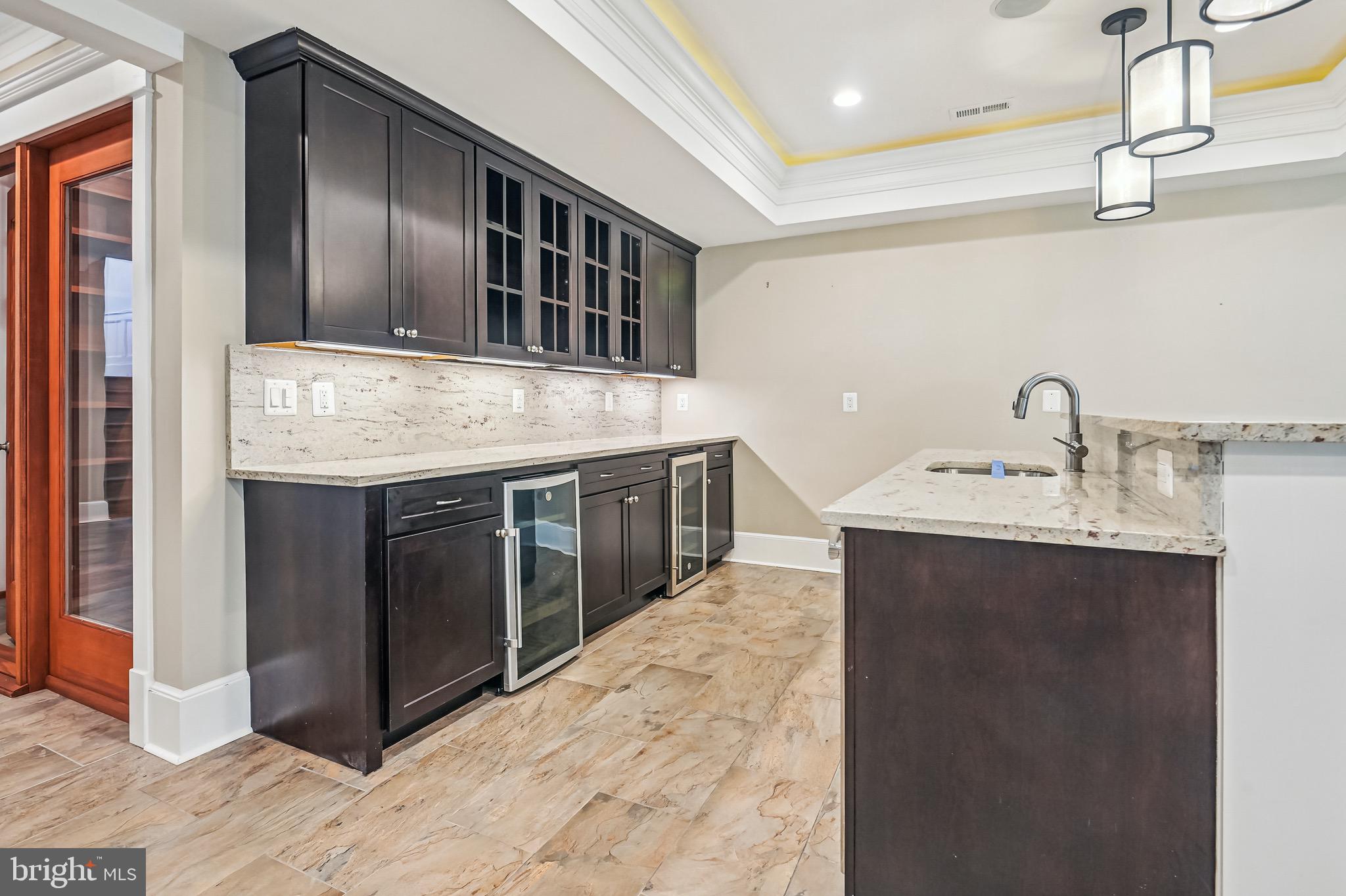 SALONA VILLAGE - Residential