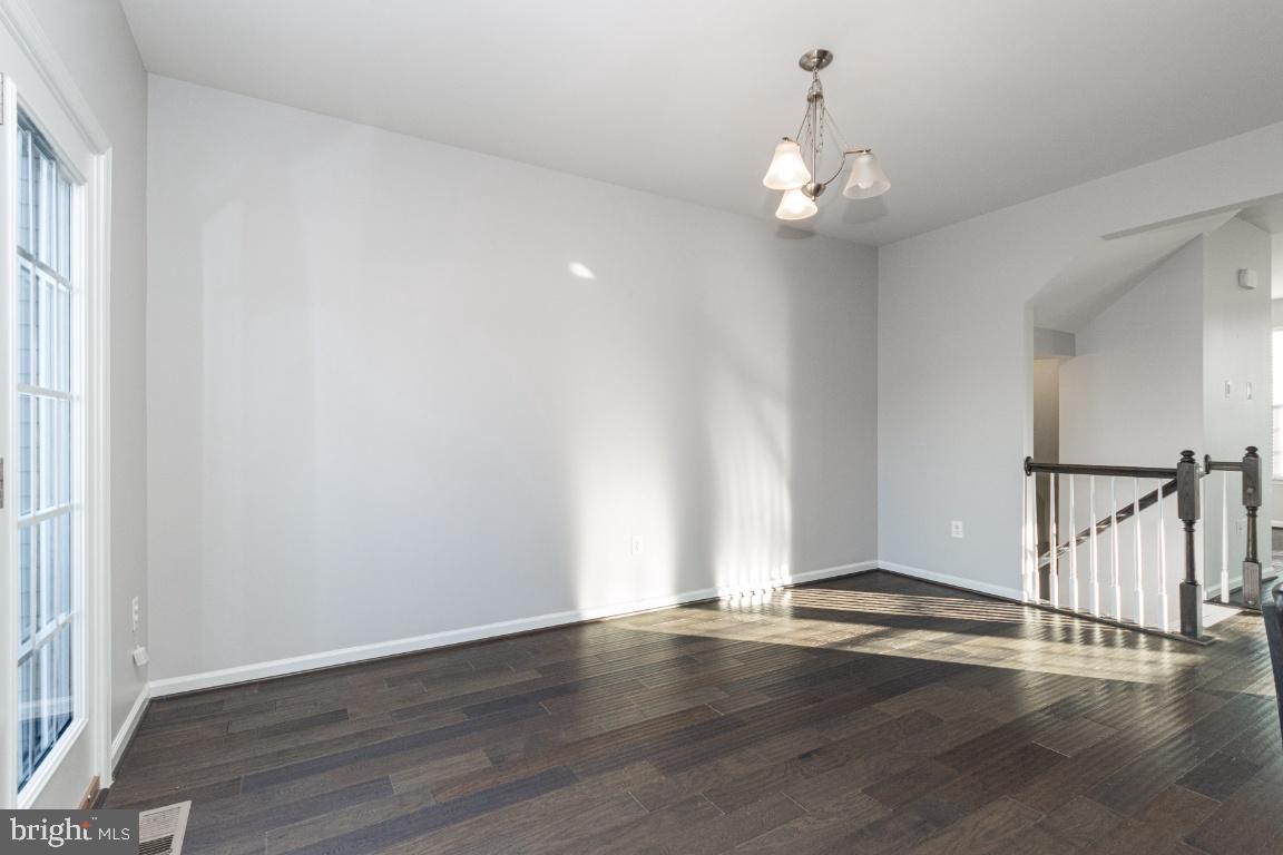 MINTBROOK - Residential