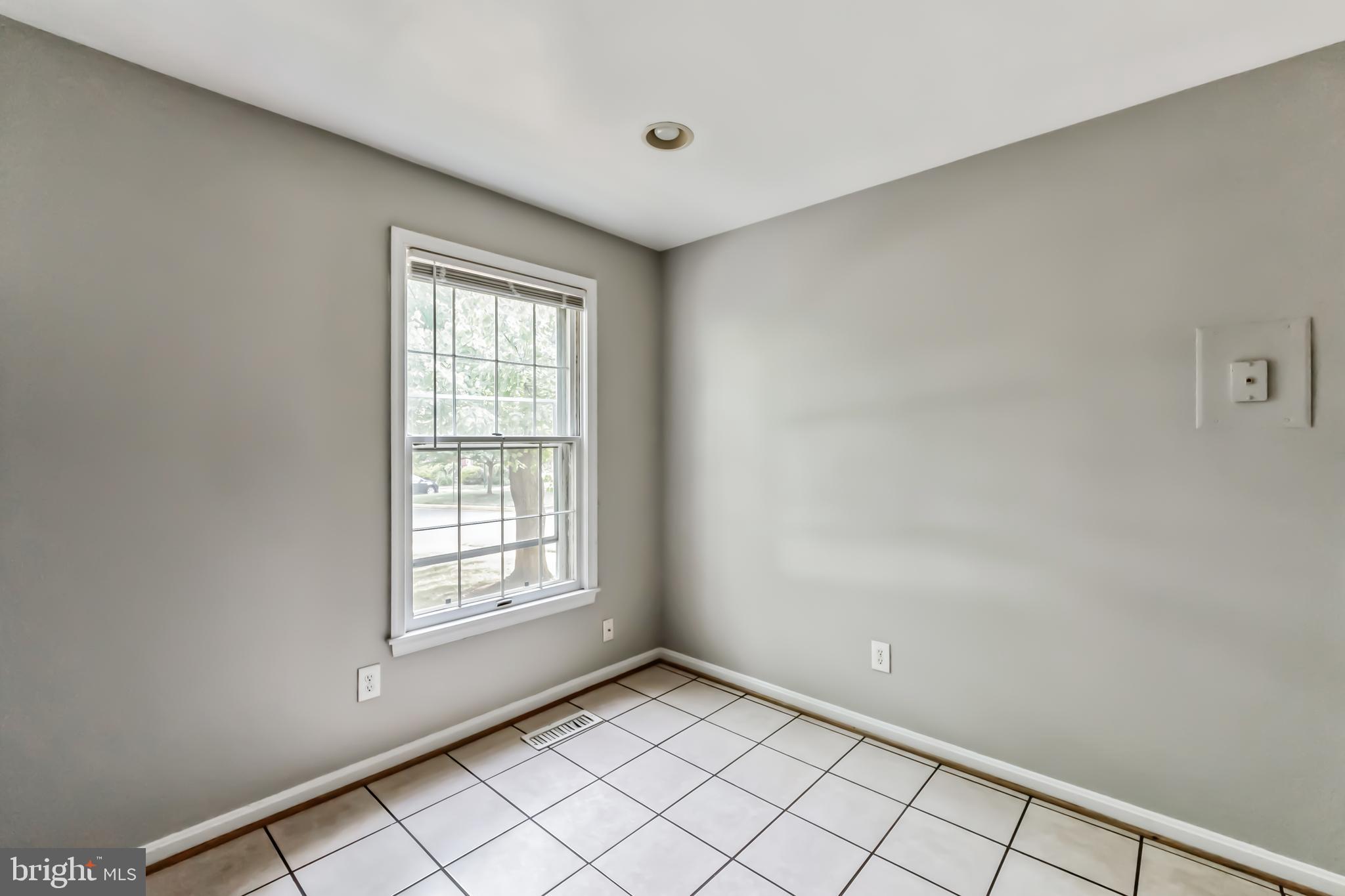 STONEHURST - Residential Lease