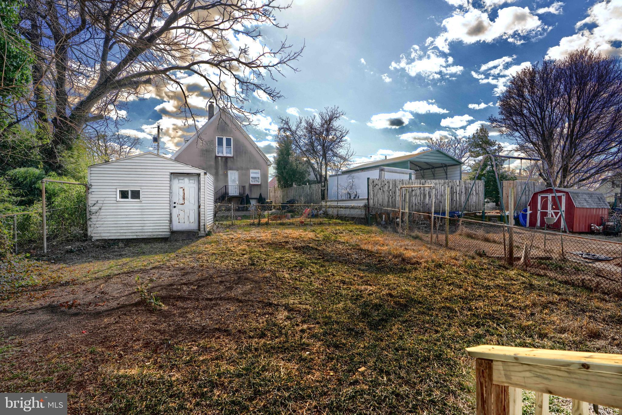 EAST VIEW - Residential