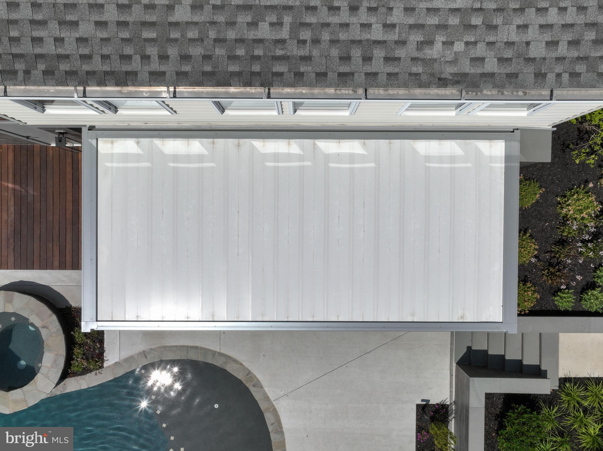 CROSS CREEK COMPASS POINTE - Residential