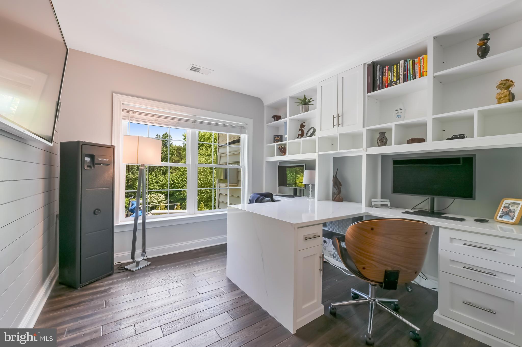 CROSS CREEK COMPASS POINTE - Residential