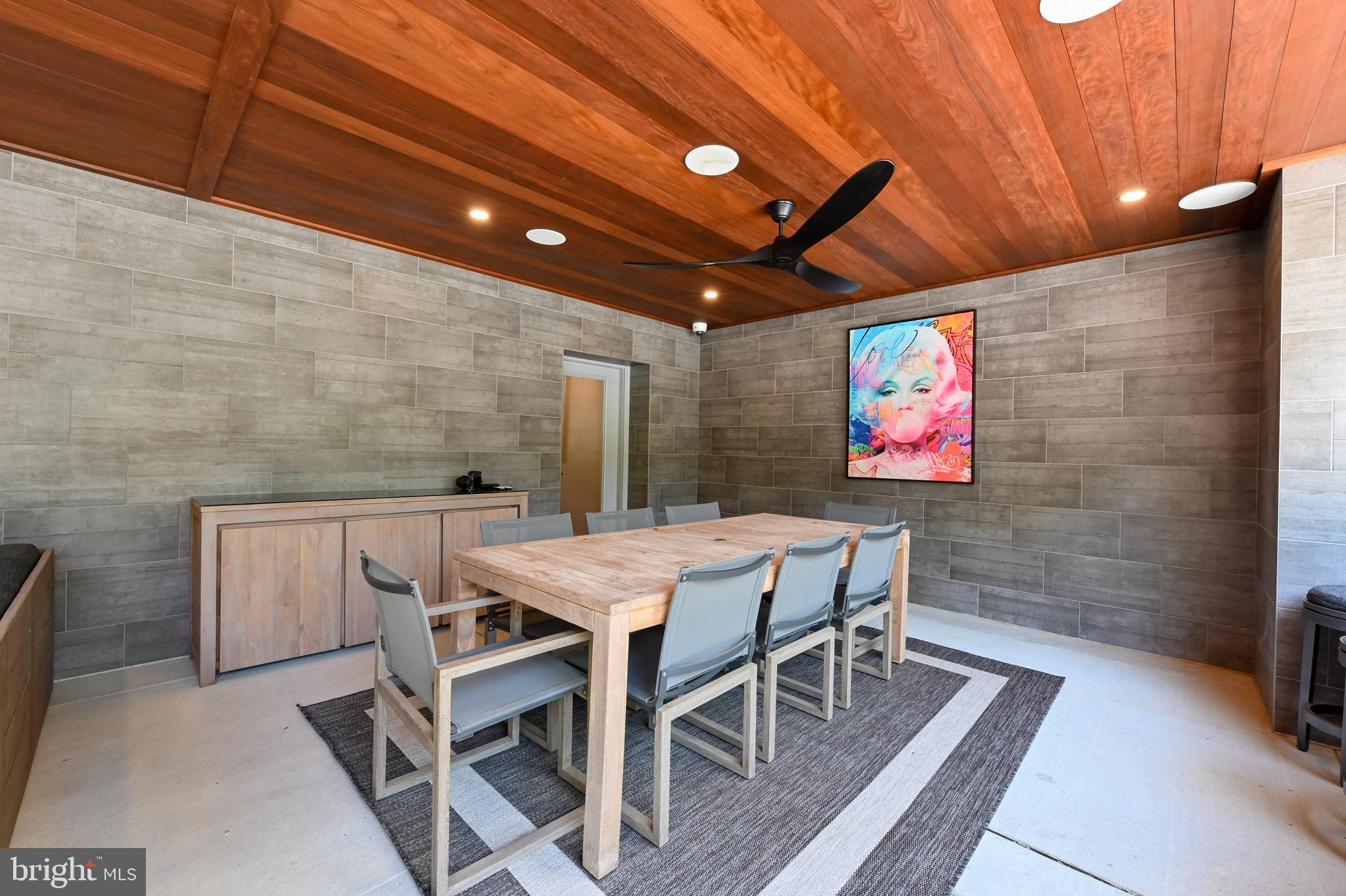 CROSS CREEK COMPASS POINTE - Residential