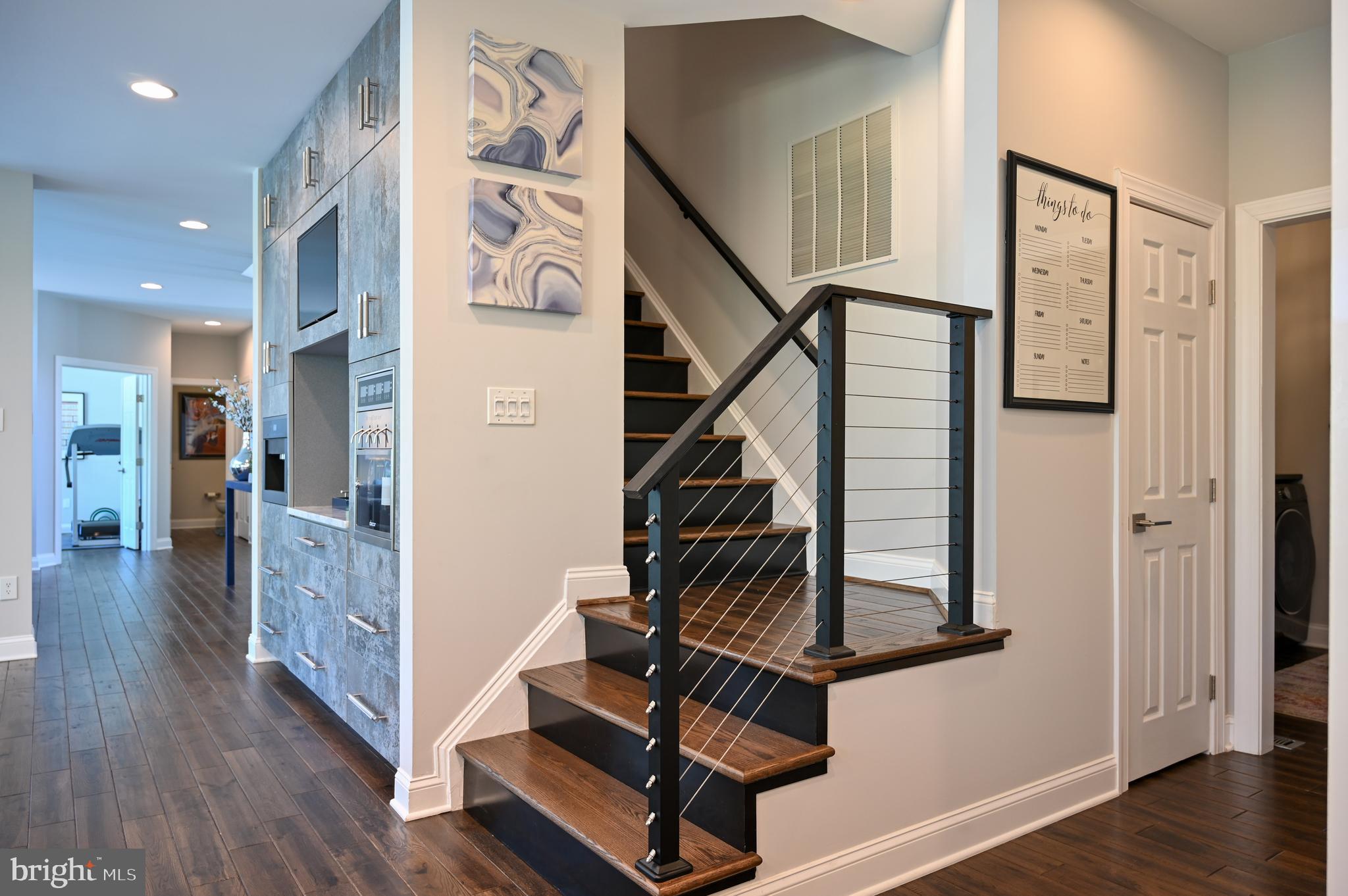 CROSS CREEK COMPASS POINTE - Residential