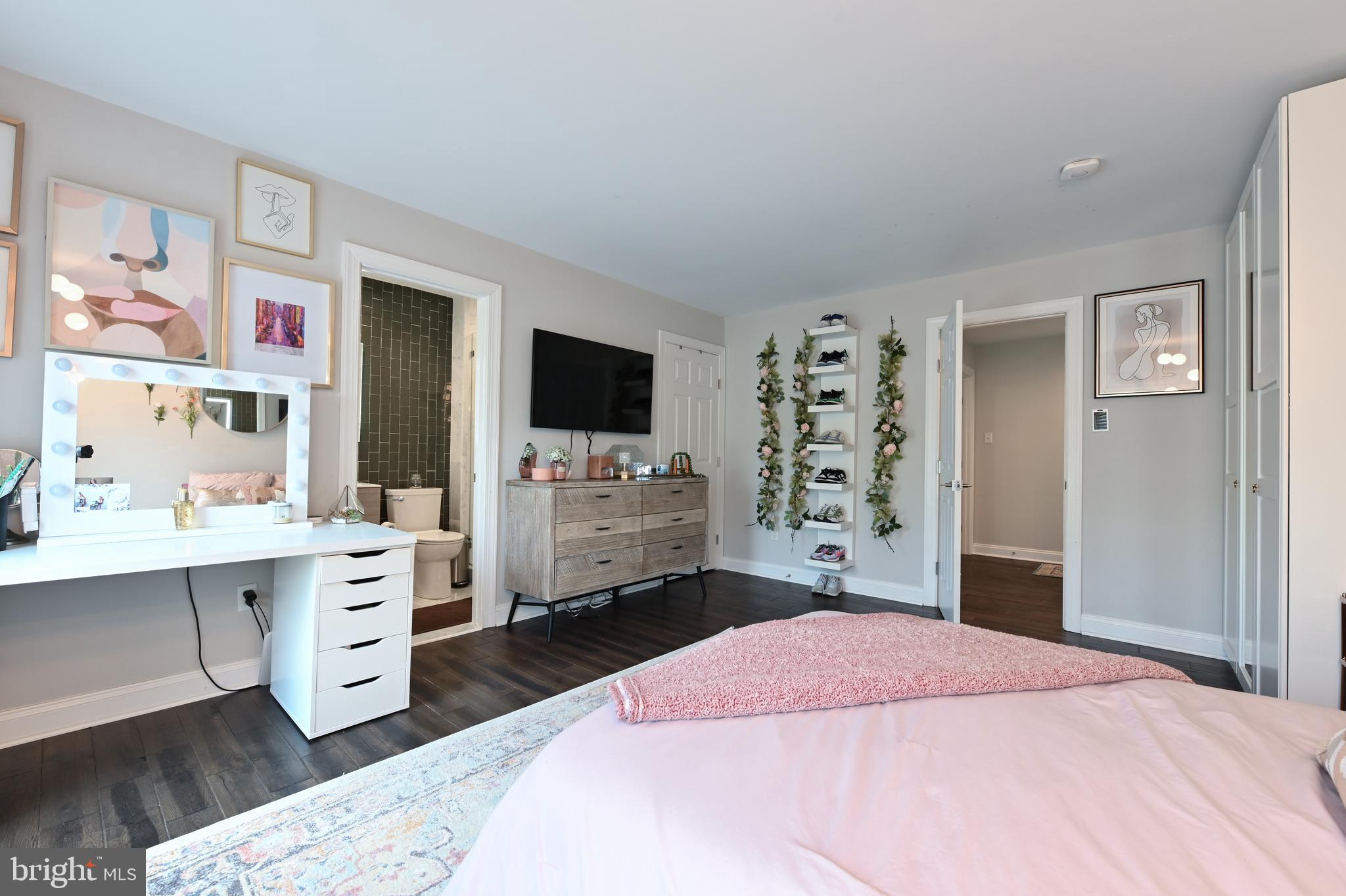 CROSS CREEK COMPASS POINTE - Residential