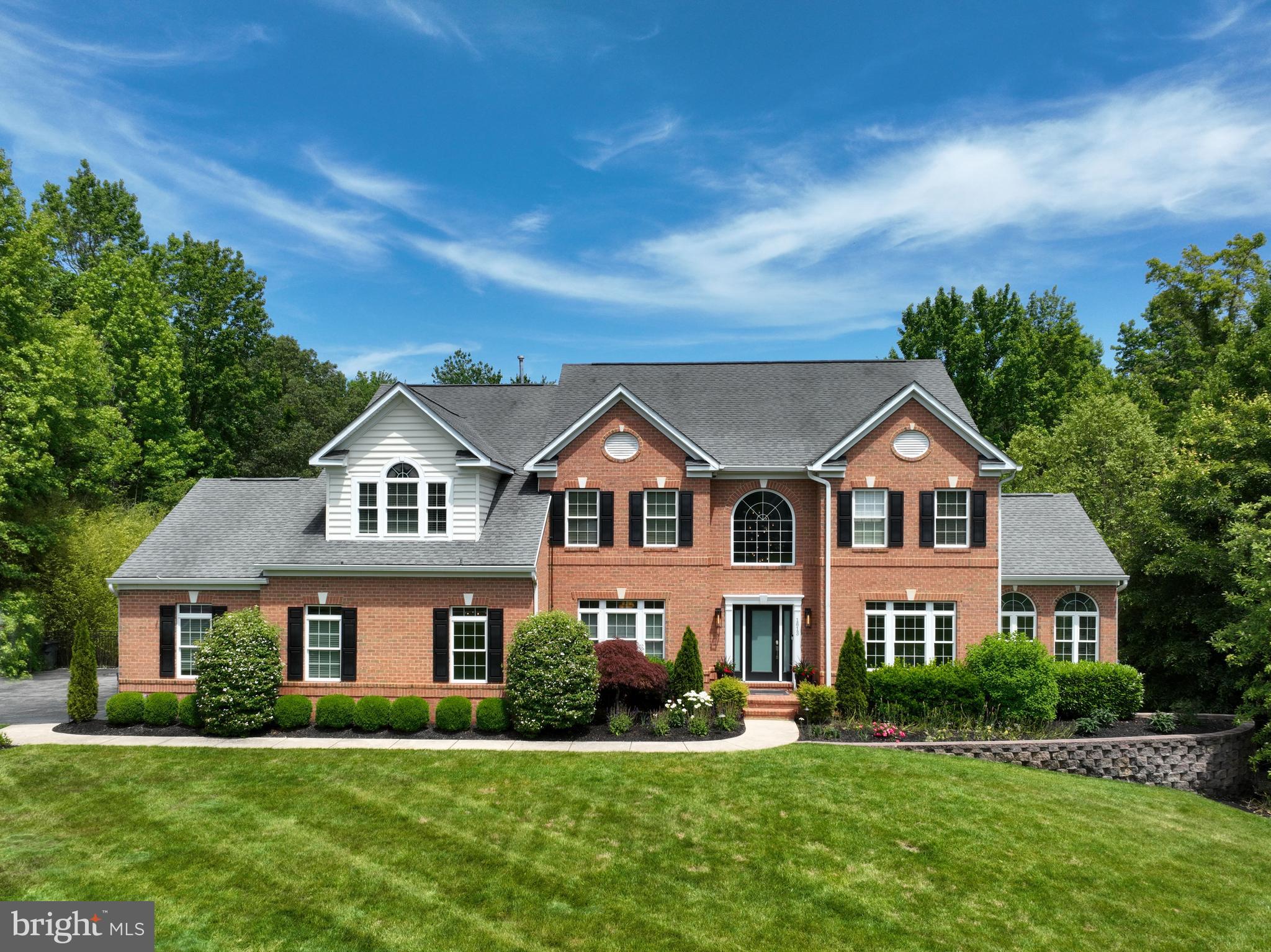 CROSS CREEK COMPASS POINTE - Residential