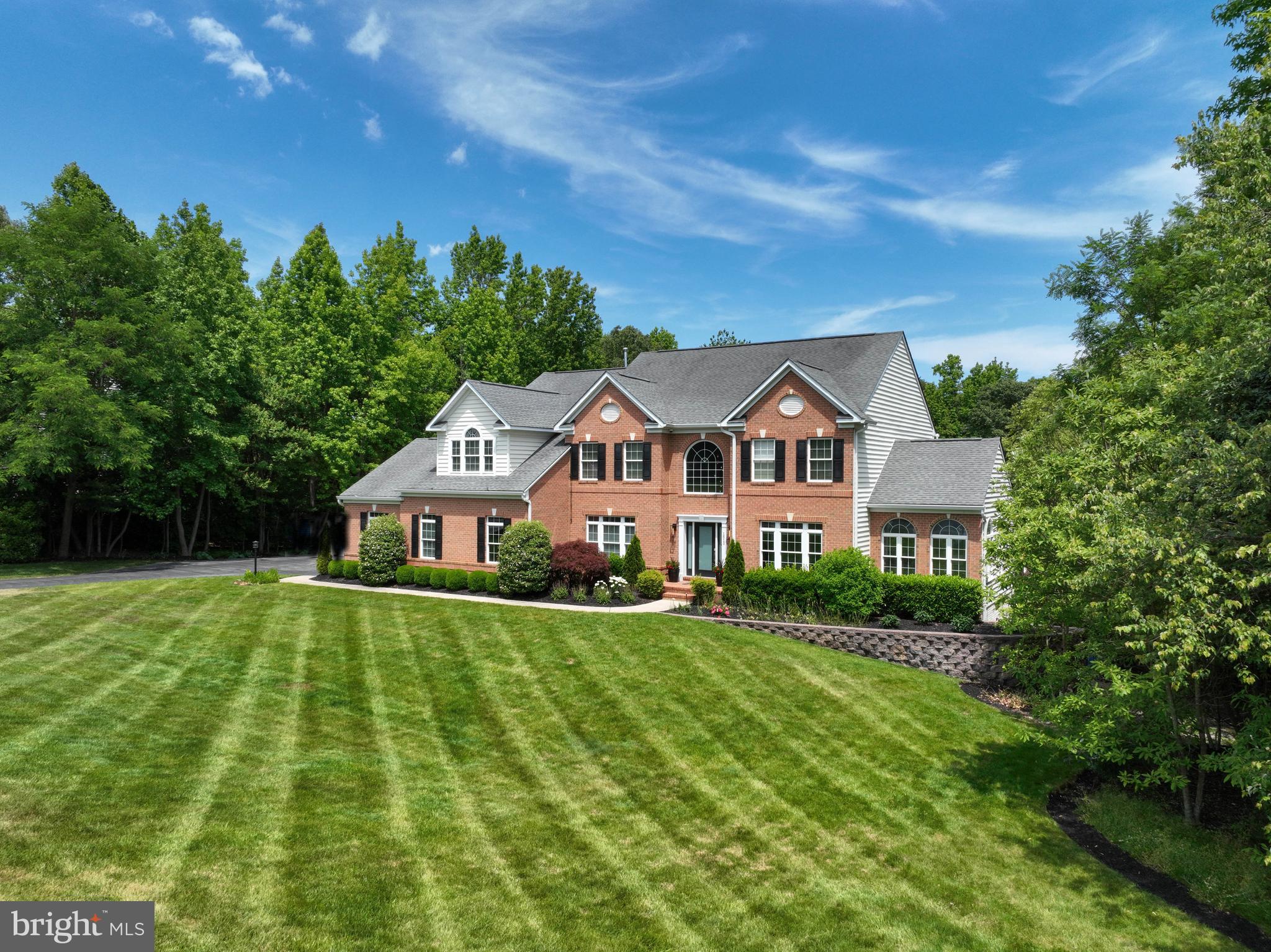 CROSS CREEK COMPASS POINTE - Residential