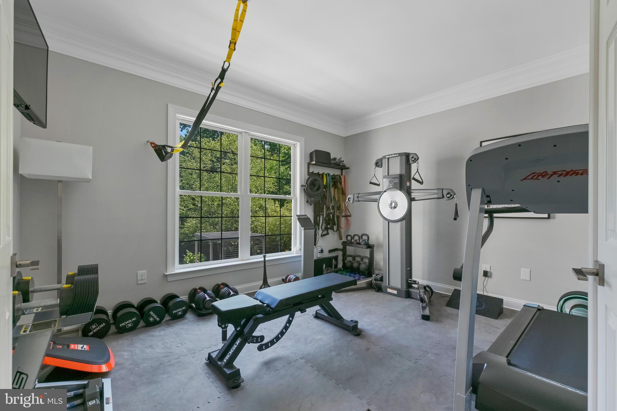 CROSS CREEK COMPASS POINTE - Residential